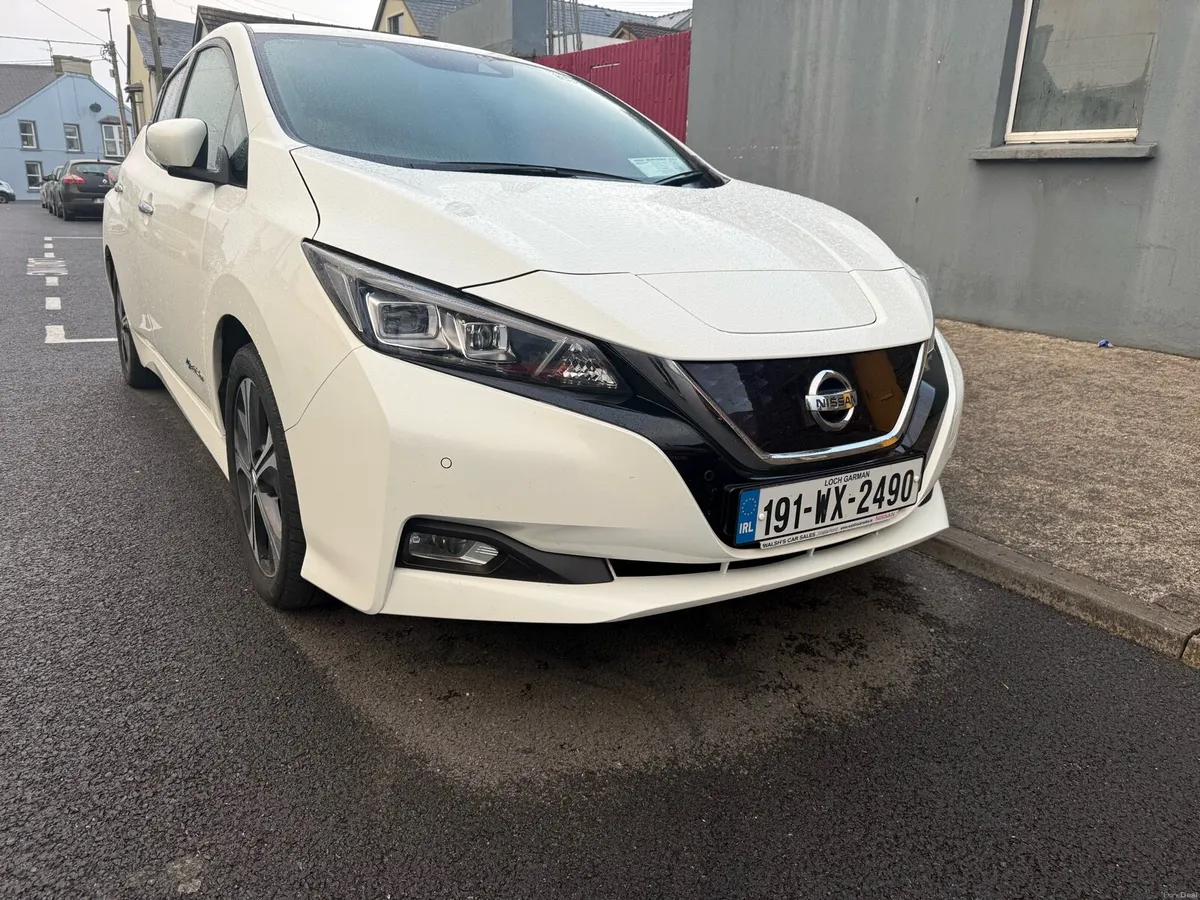 Nissan Leaf 40Kw Top Spec 2019 Low Milage - Image 2