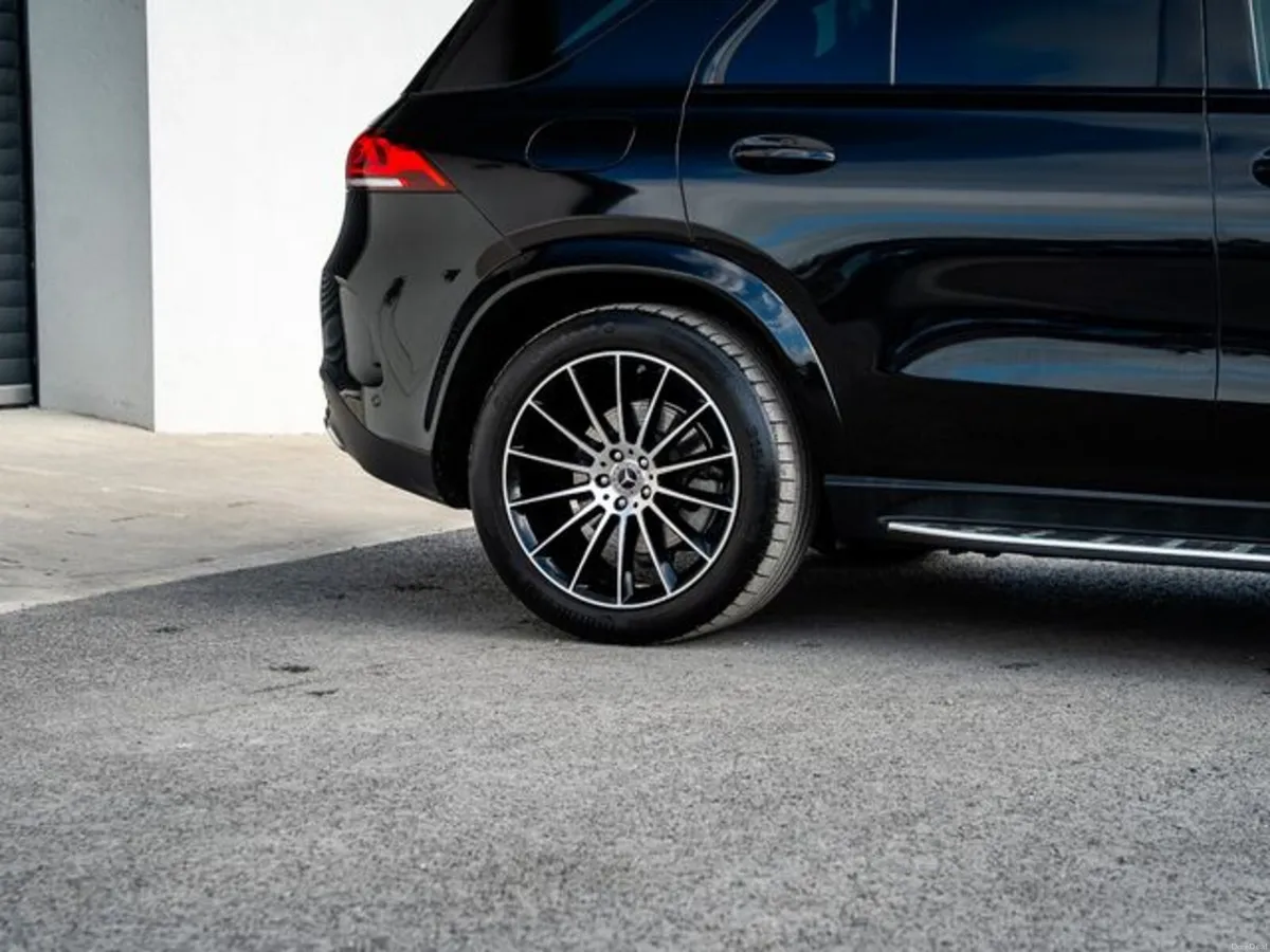 Mercedes-Benz GLE GLE 350 DE 4MATIC AMG LINE PREMI - Image 4
