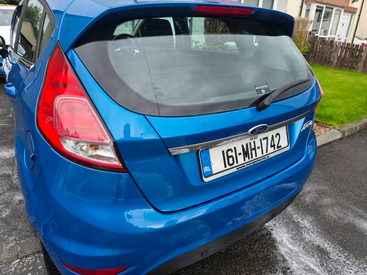 2016 ford fiesta - Image 6