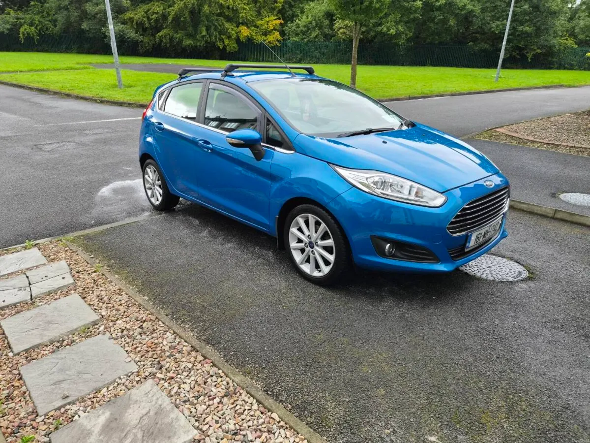 2016 ford fiesta - Image 1