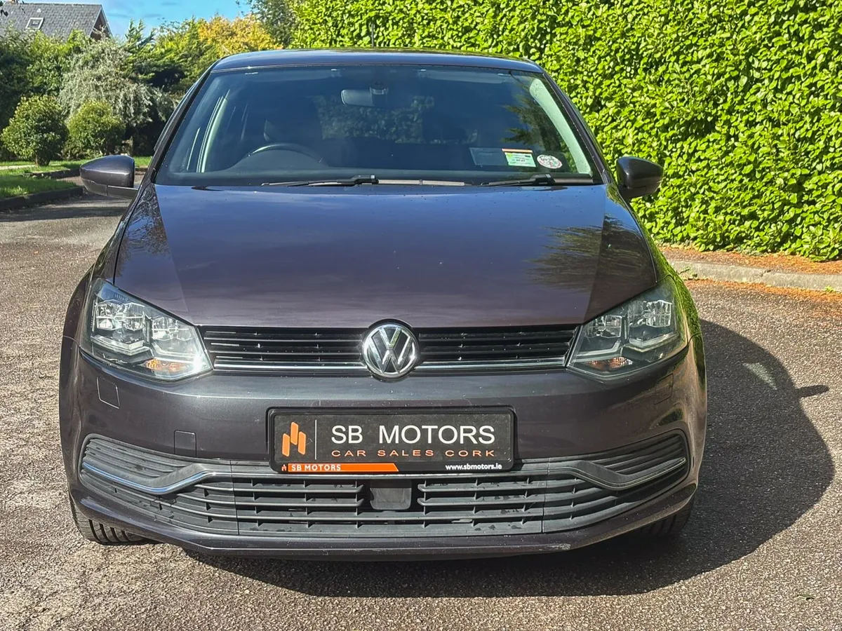2015 VOLKSWAGEN POLO LOUNGE 1.2TSI AUTOMATIC - Image 2