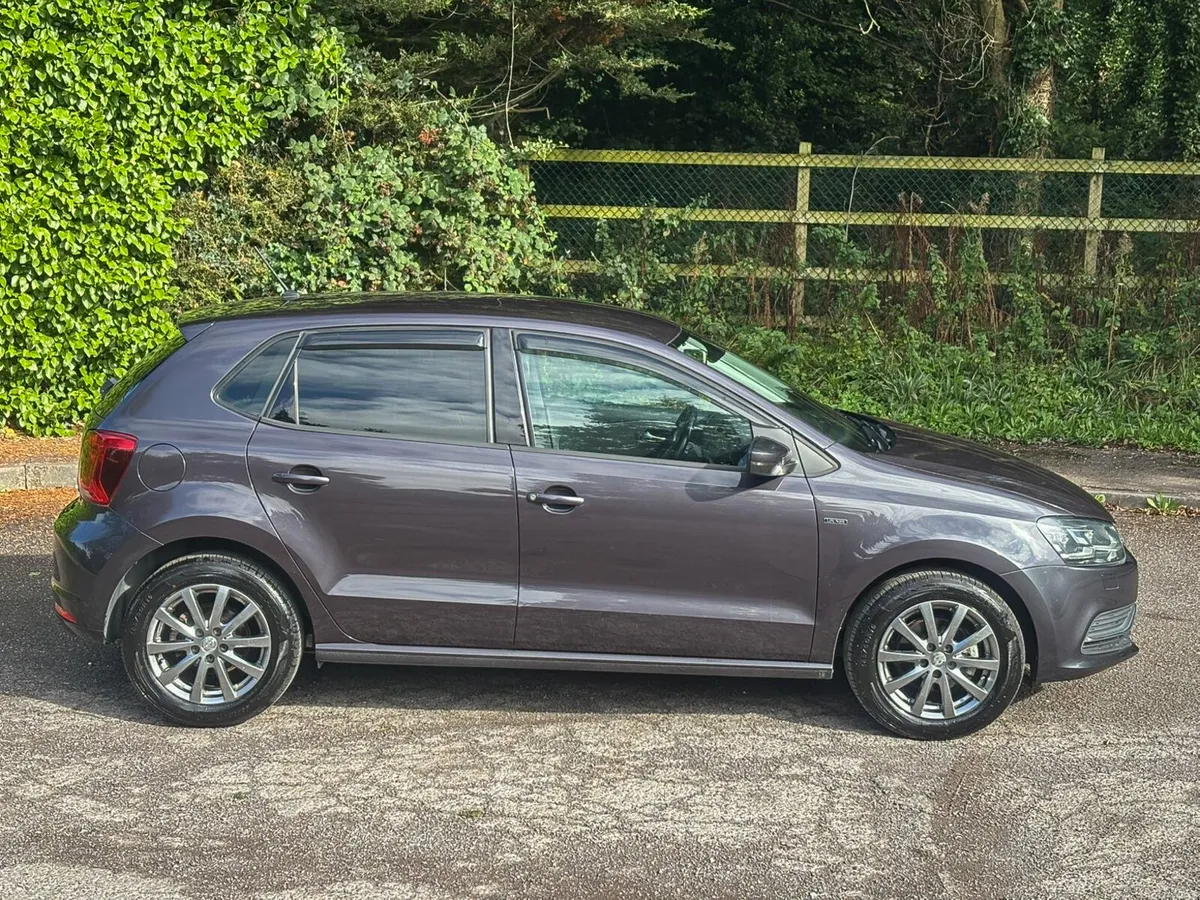2015 VOLKSWAGEN POLO LOUNGE 1.2TSI AUTOMATIC - Image 5