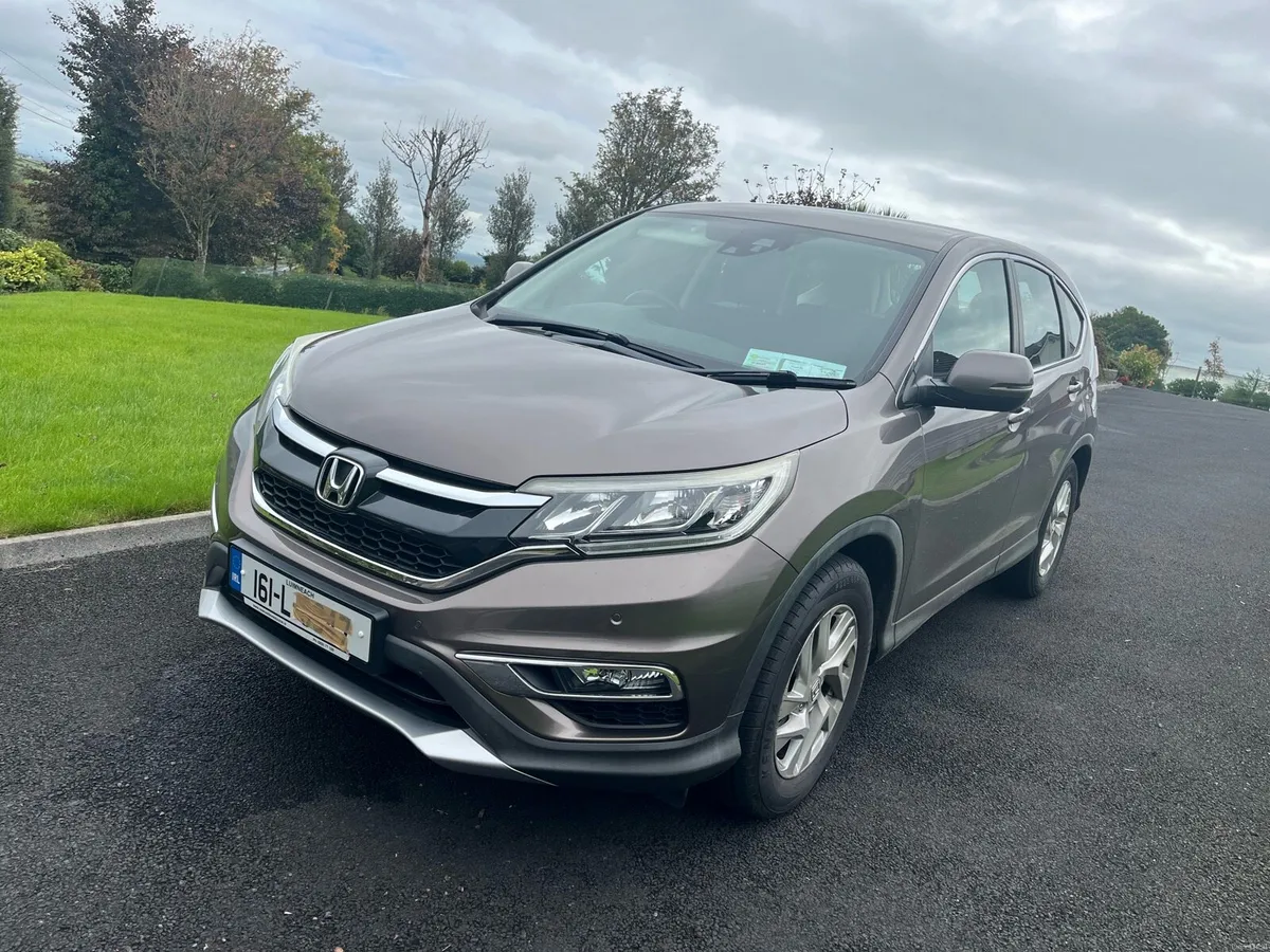 Car - Image 3