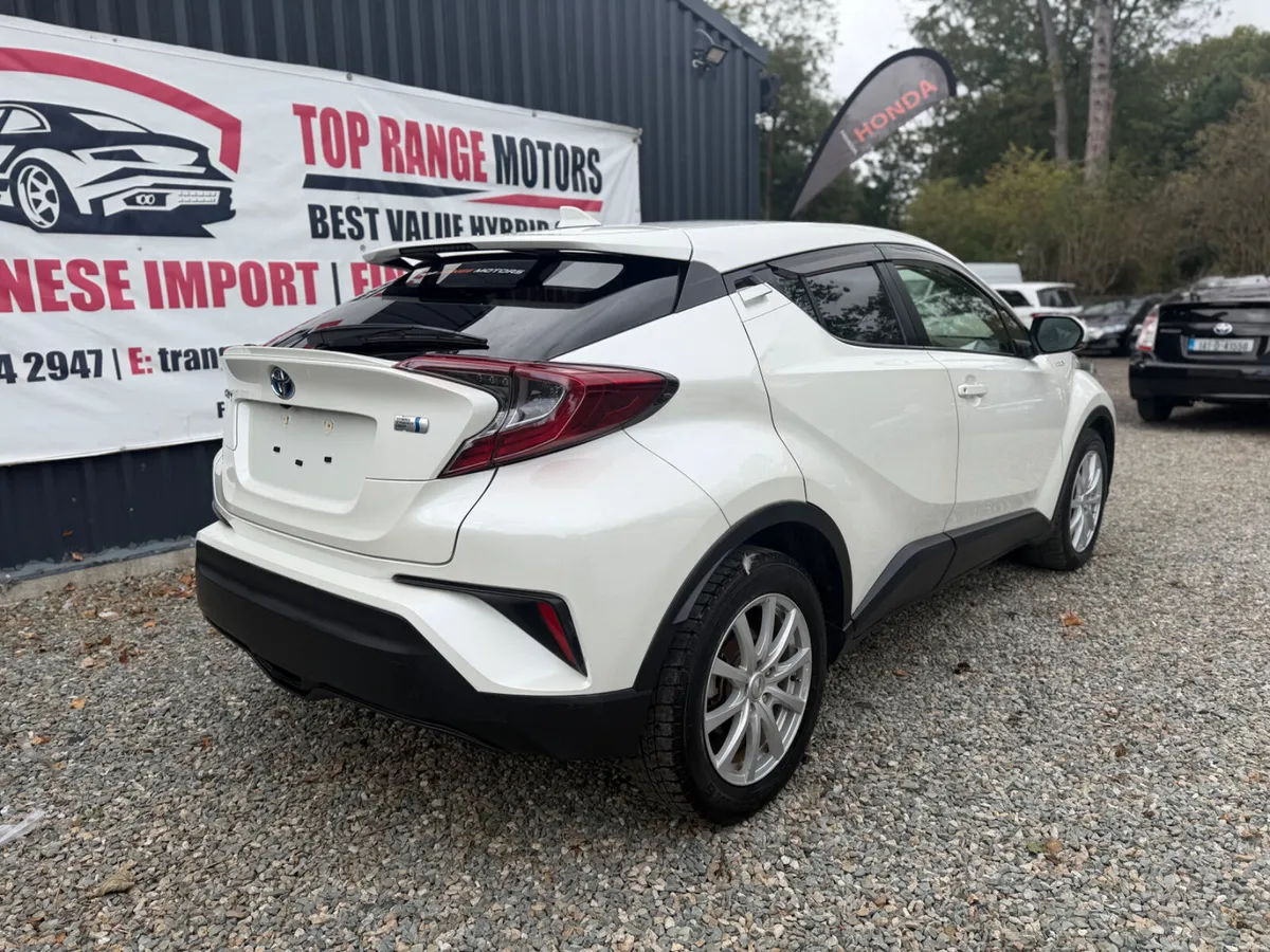 Toyota CH R 2018 ** Finance Available ** - Image 4