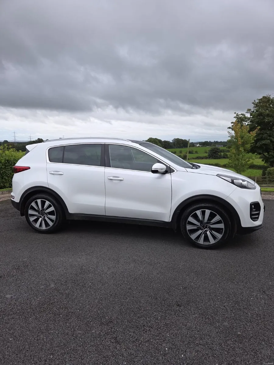 2017 Kia Sportage 1.7 CRDi 3 – €12,500 - Image 1