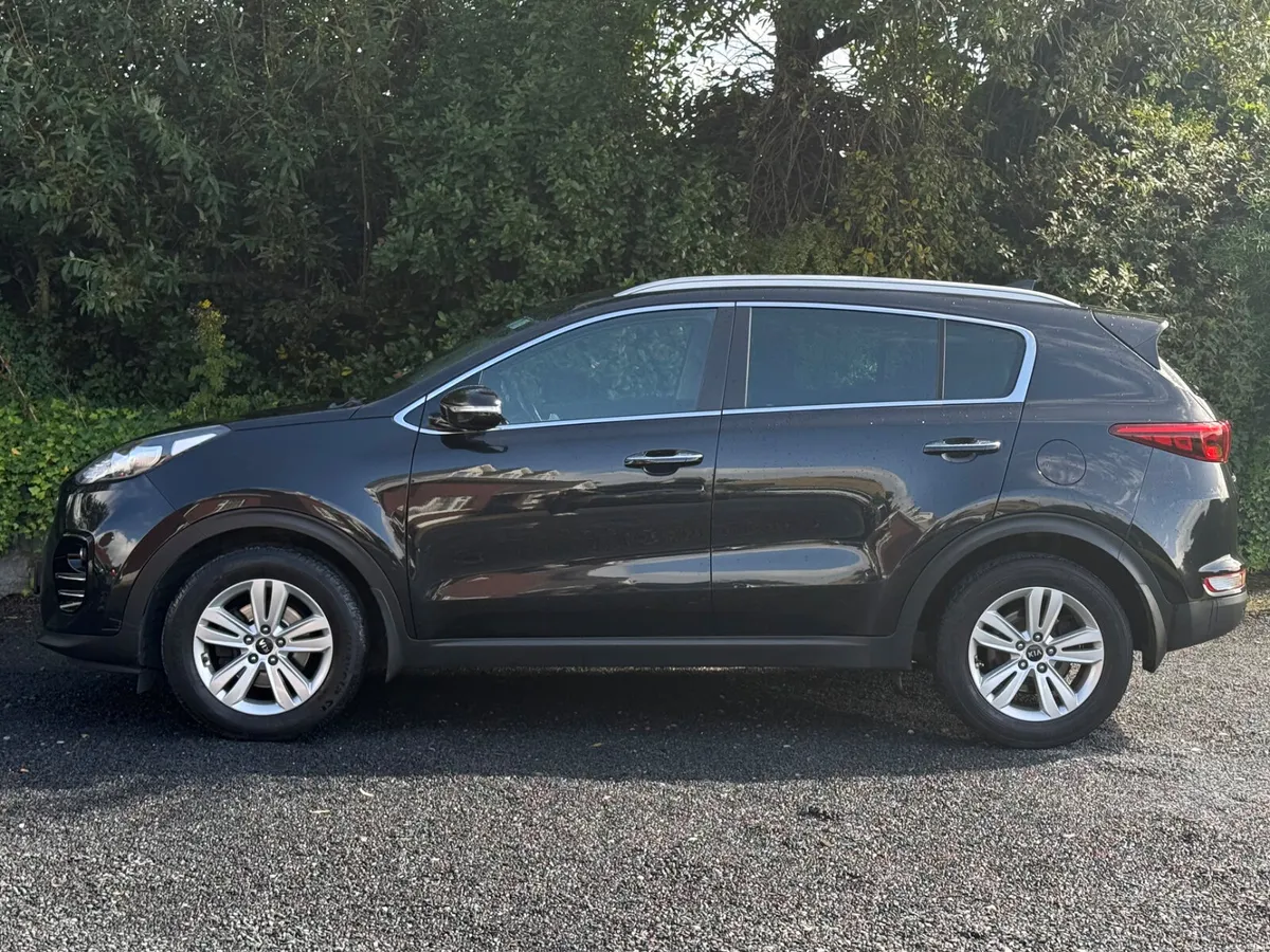 Kia Sportage (Full Kia Service History) - Image 6