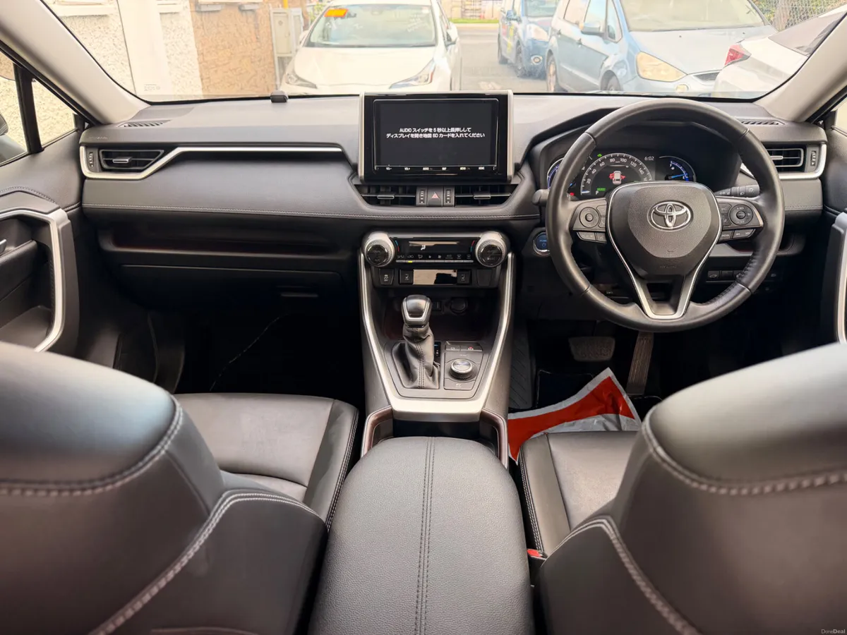 TOYOTA RAV4 2020 HYBRID TOP SPEC - Image 6