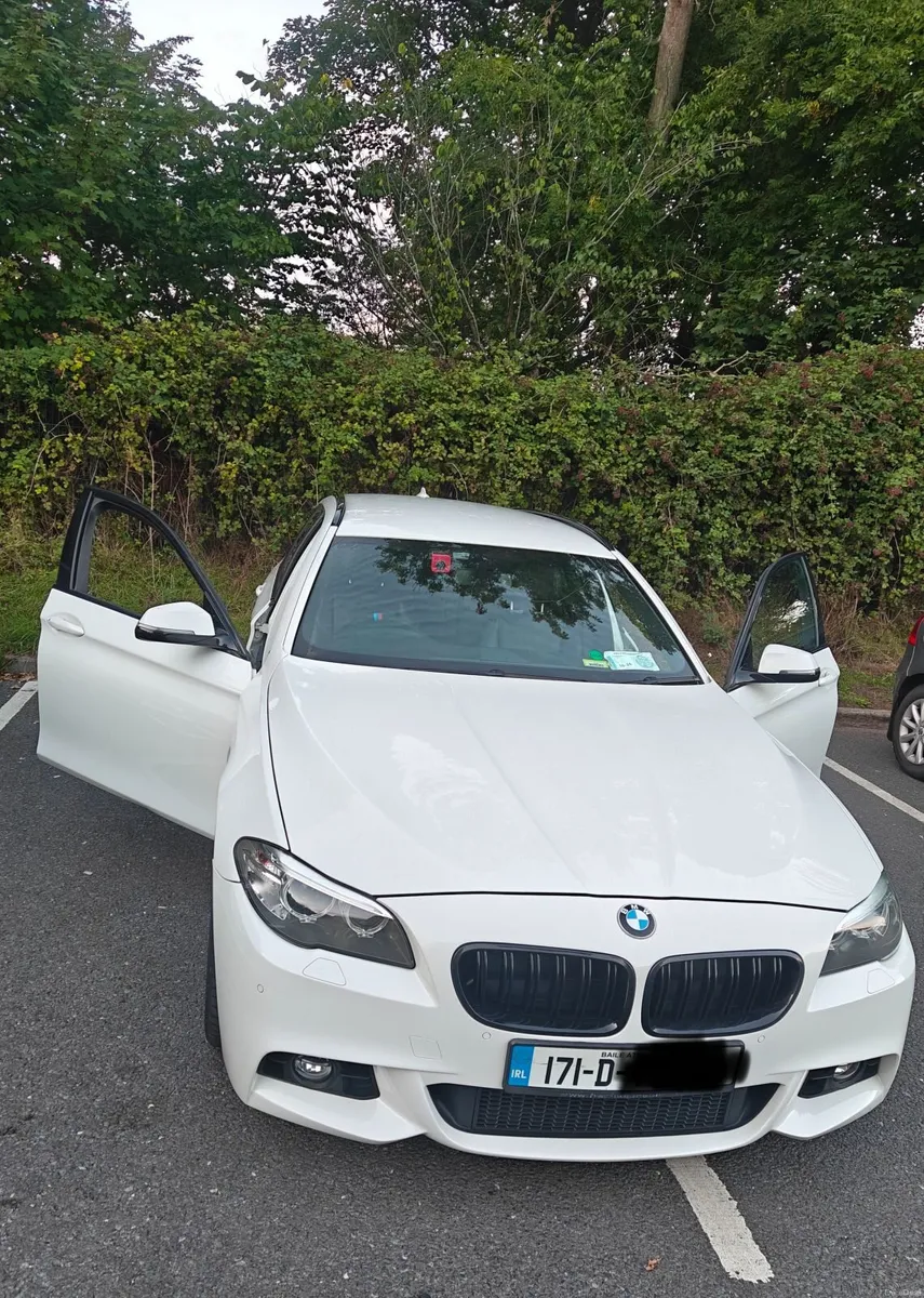 BMW 5-Series 2017 - Image 1