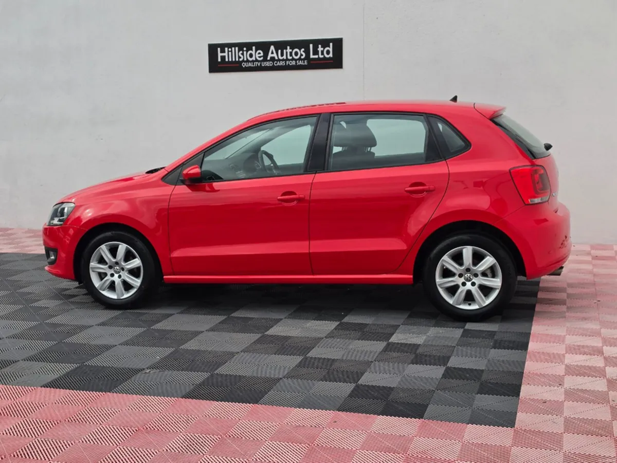 Volkswagen Polo HIGHLINE 1.2 PETROL AUTOMATIC 5DR - Image 5