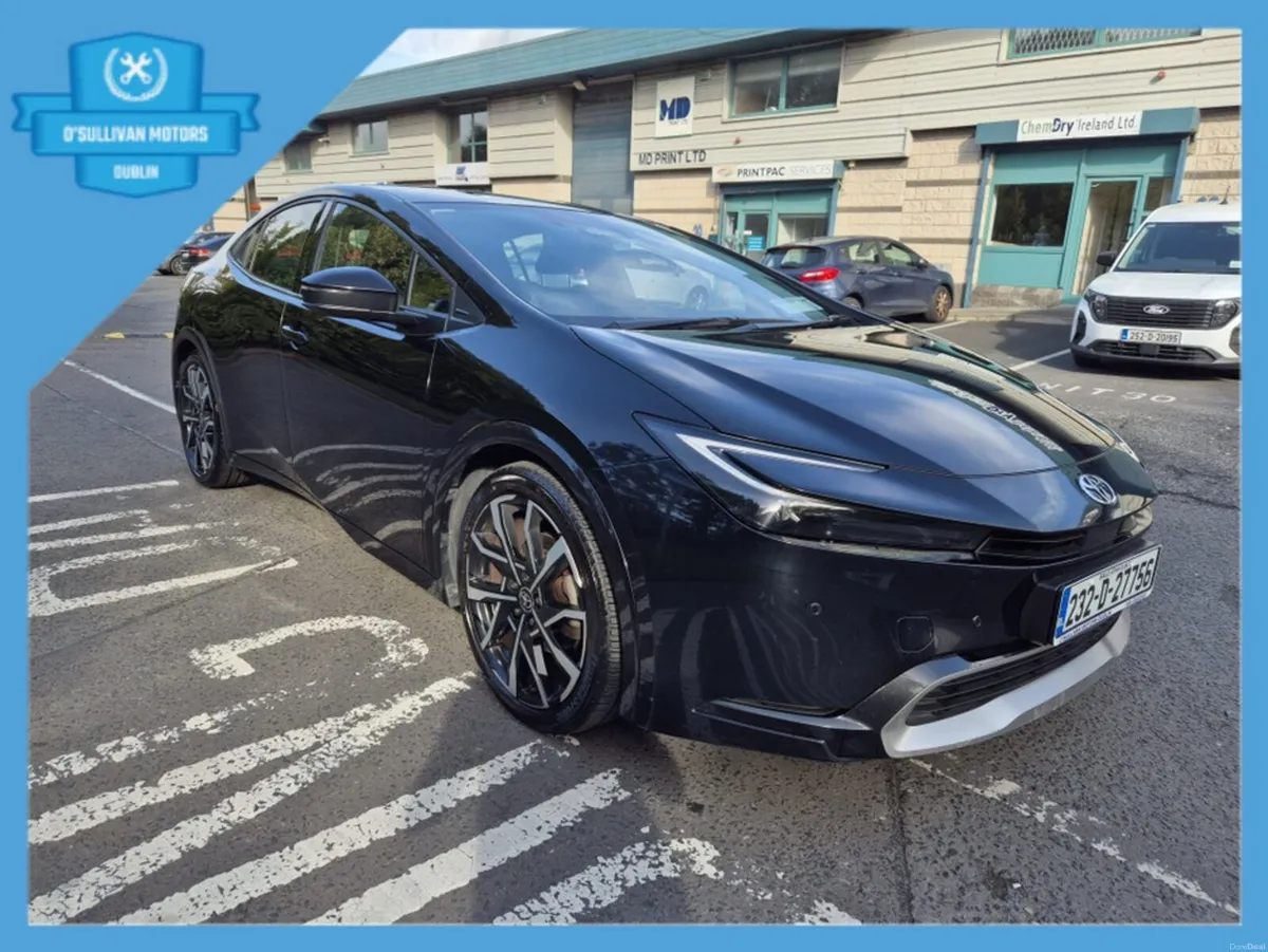 Toyota Prius / 2023 / 2.0 PETROL PHEV / AUTO - Image 3