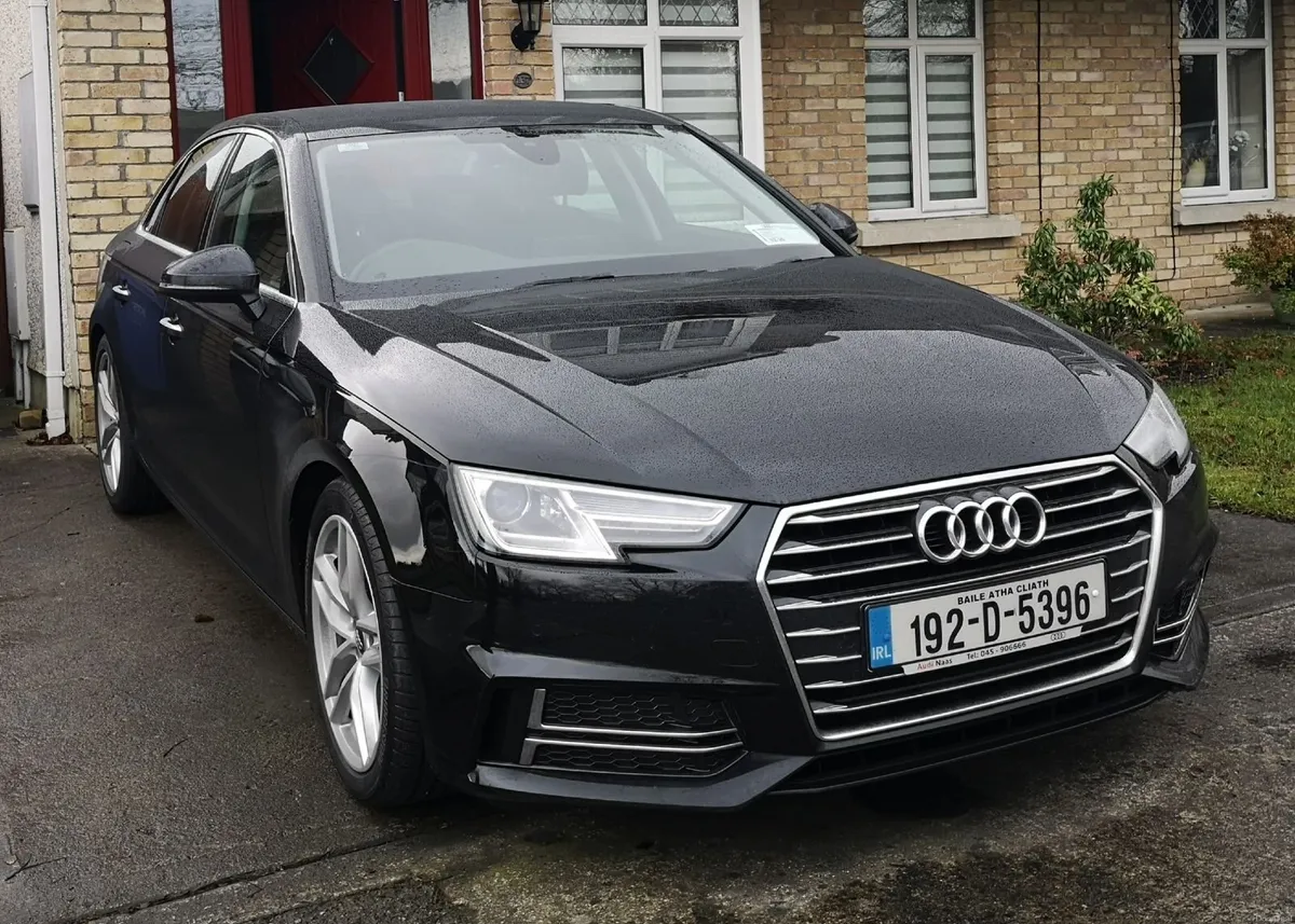 Audi A4 2019 2.0 TDI 150 SE S tronic *Low Miles* - Image 1