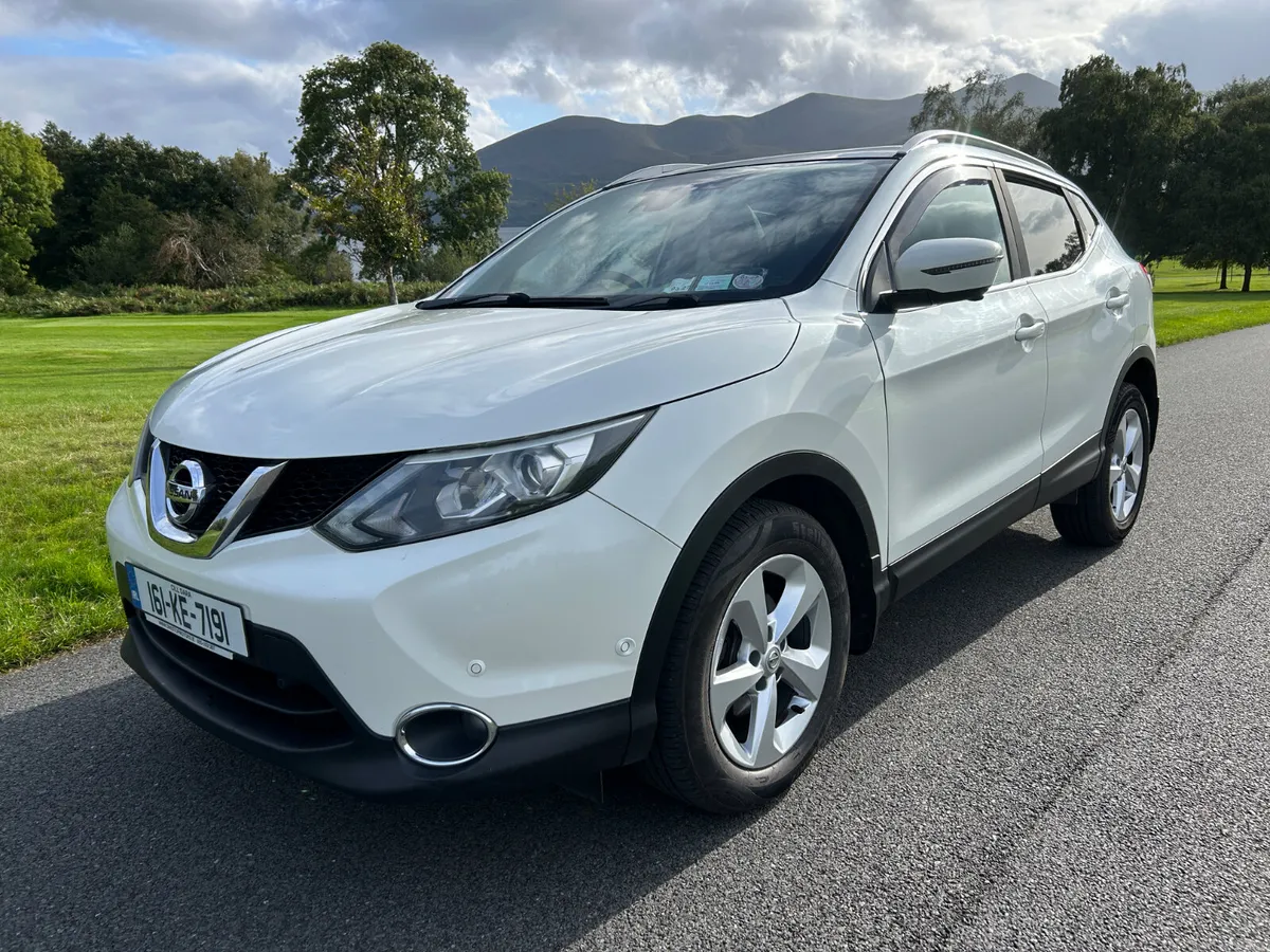 2016 Nissan Qashqai 1.5dci..New NCT, Service & Tax - Image 1