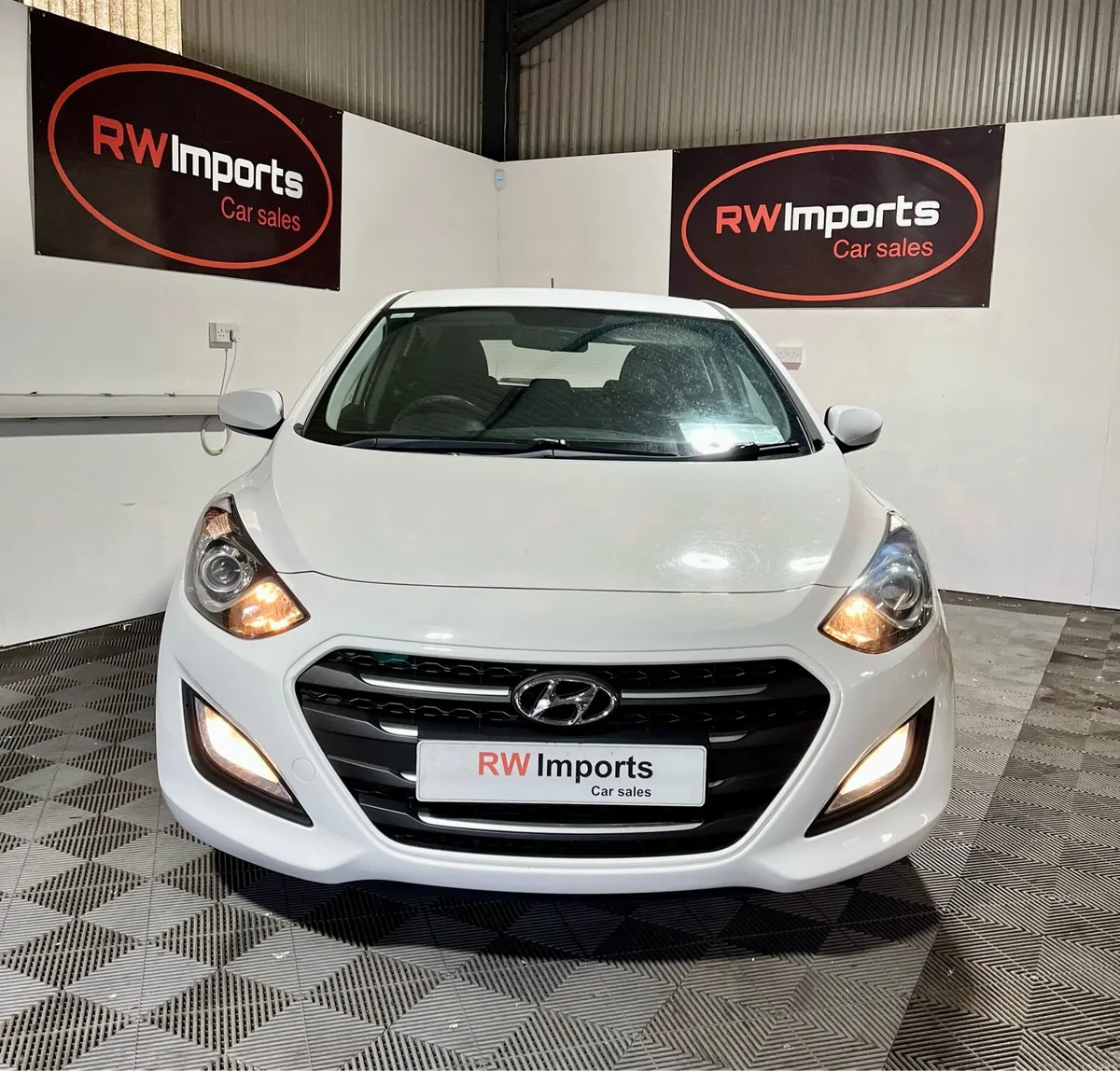 Hyundai i30 Low Milage NCT & Tax - Image 4
