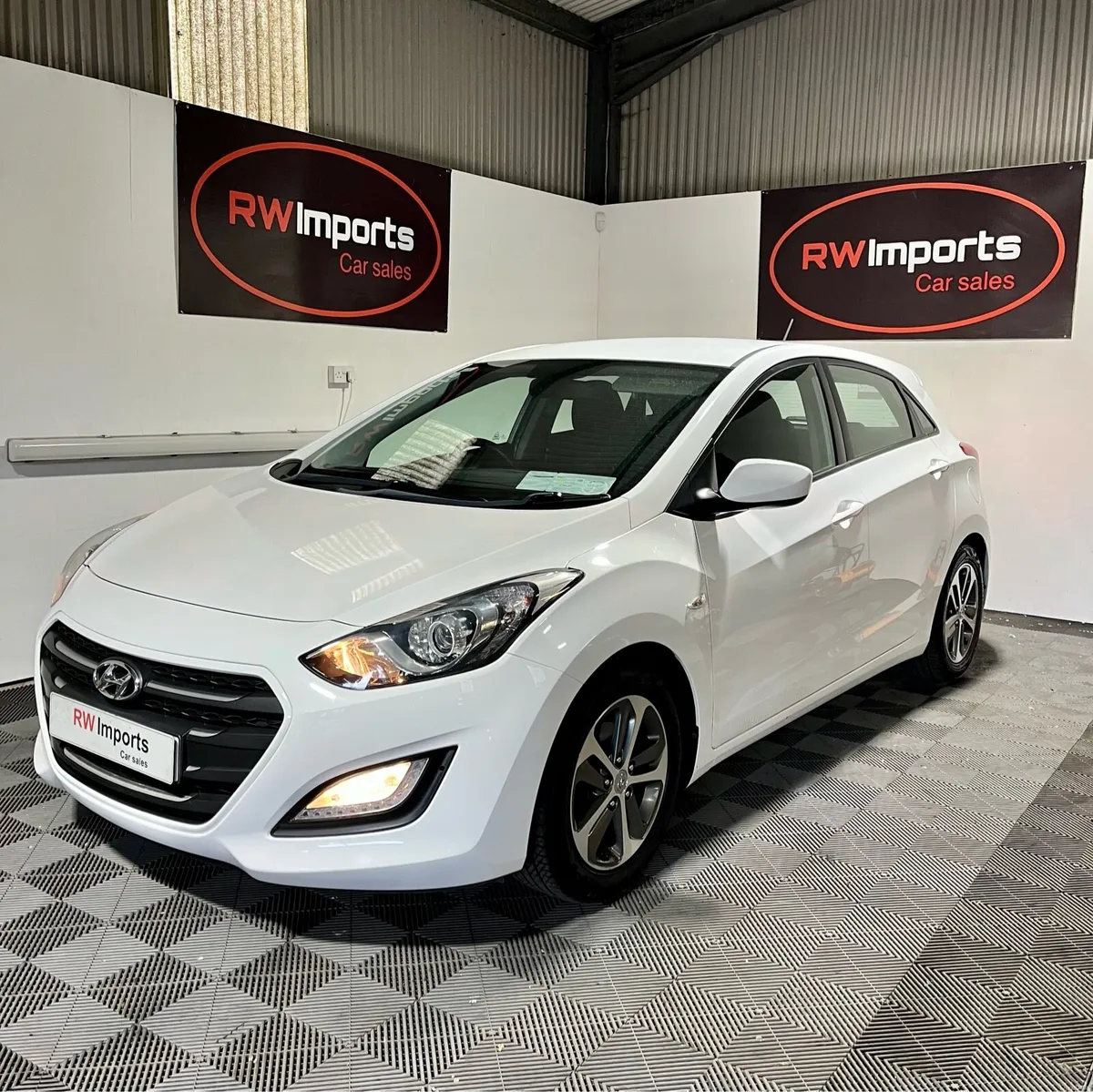 Hyundai i30 Low Milage NCT & Tax - Image 1
