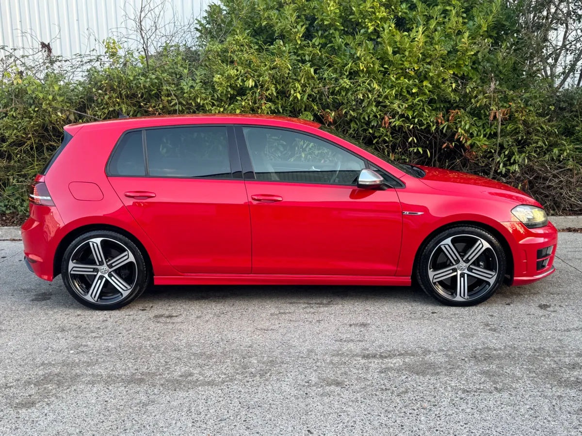 2017 Golf R *13K KM* - Image 4