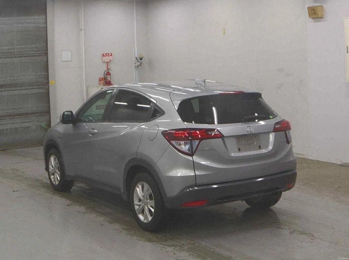 Honda Vezel 2016 | low mile | Arriving end of year - Image 4