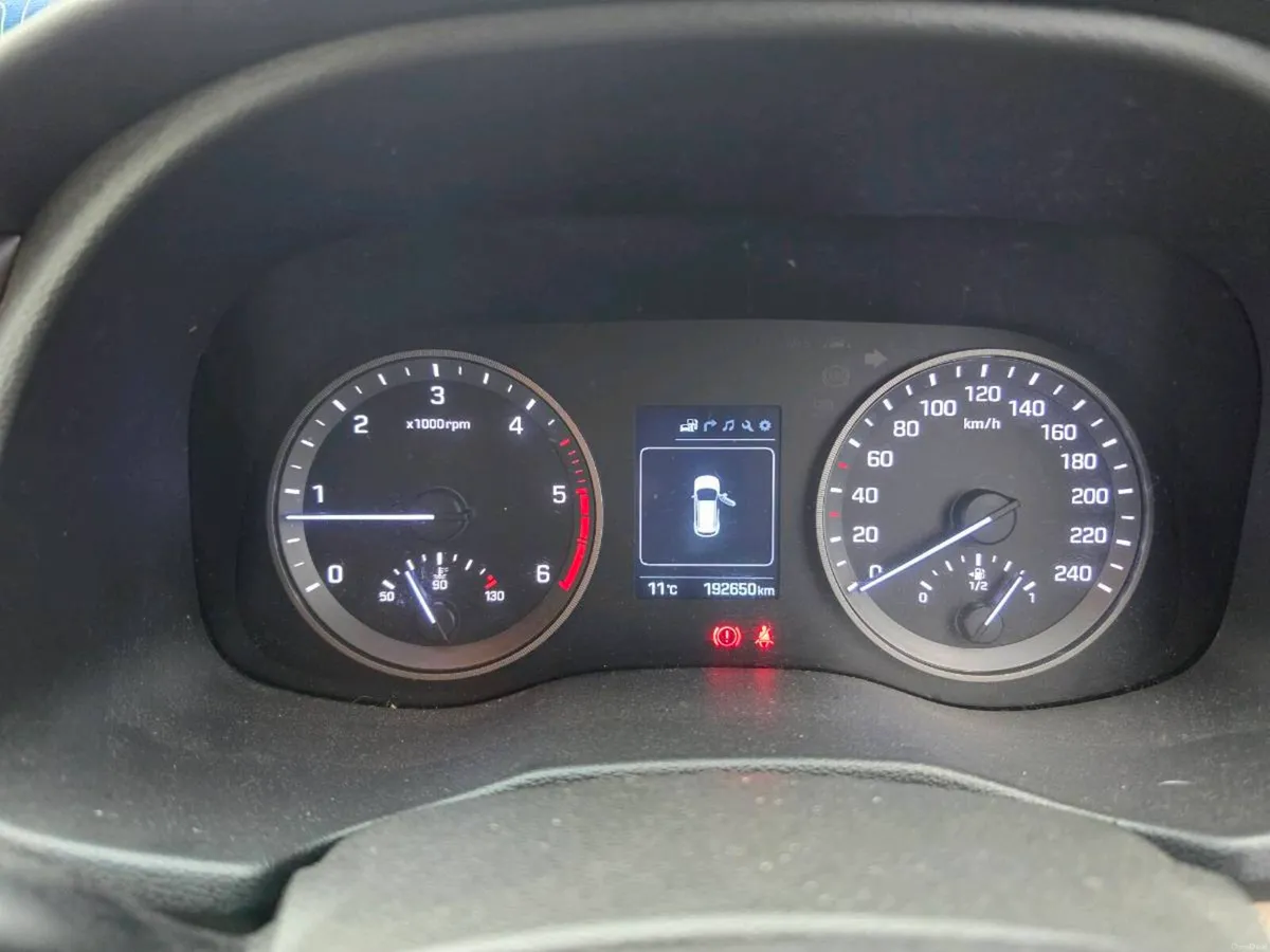 Hyundai Tuscon executive 1.7D - Image 2