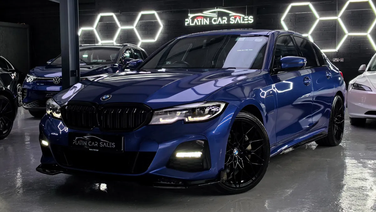 🔥2020 BMW 330e Msport Petrol plug in Hybrid - Image 1
