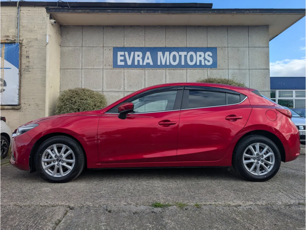 Mazda Axela SPORT AUTOMATIC 1.5 PETROL //LOW MILES - Image 4