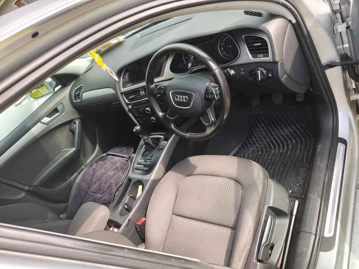 Audi A4 2012 - Image 4