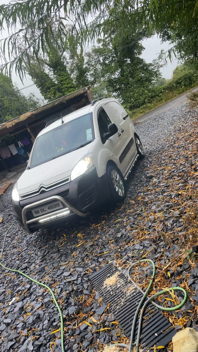 Berlingo van - Image 3