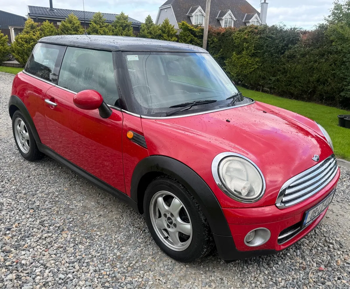 Mini Cooper - Image 2
