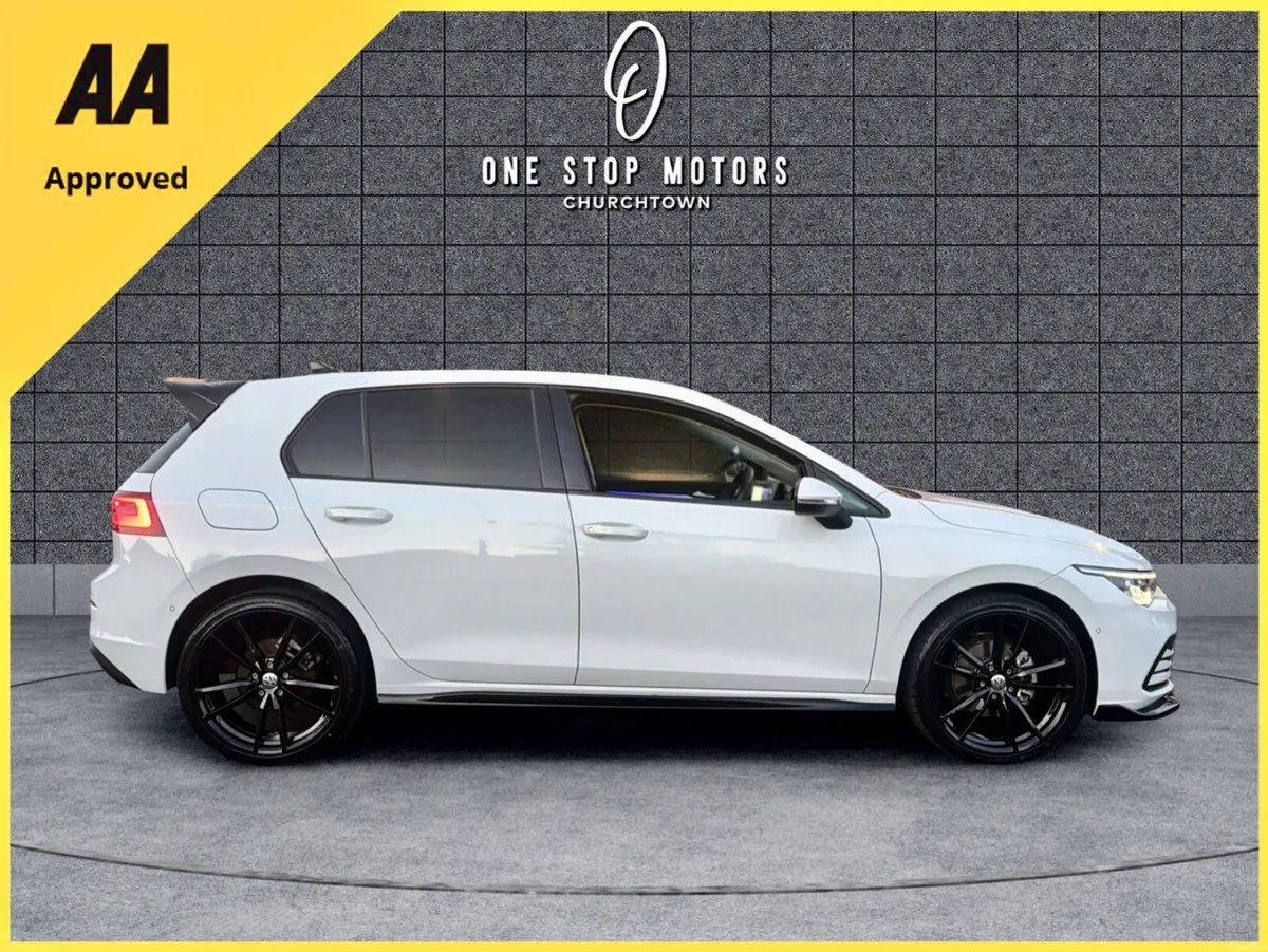 211 VW GOLF 1.0 eTSI MK8 •27,000KMS• HUGE SPEC - Image 5
