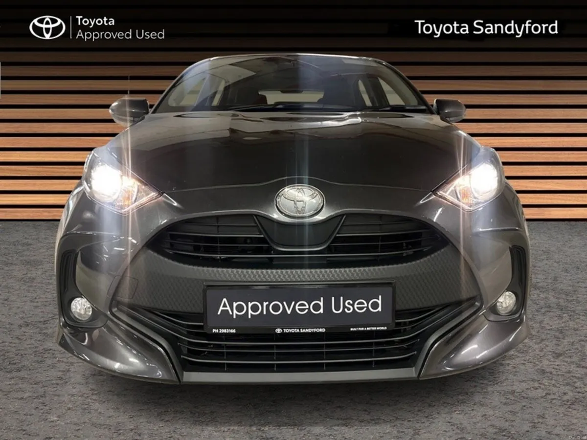 Toyota Yaris HYBRID LUNA // REAR CAMERA // TOYOTA - Image 5