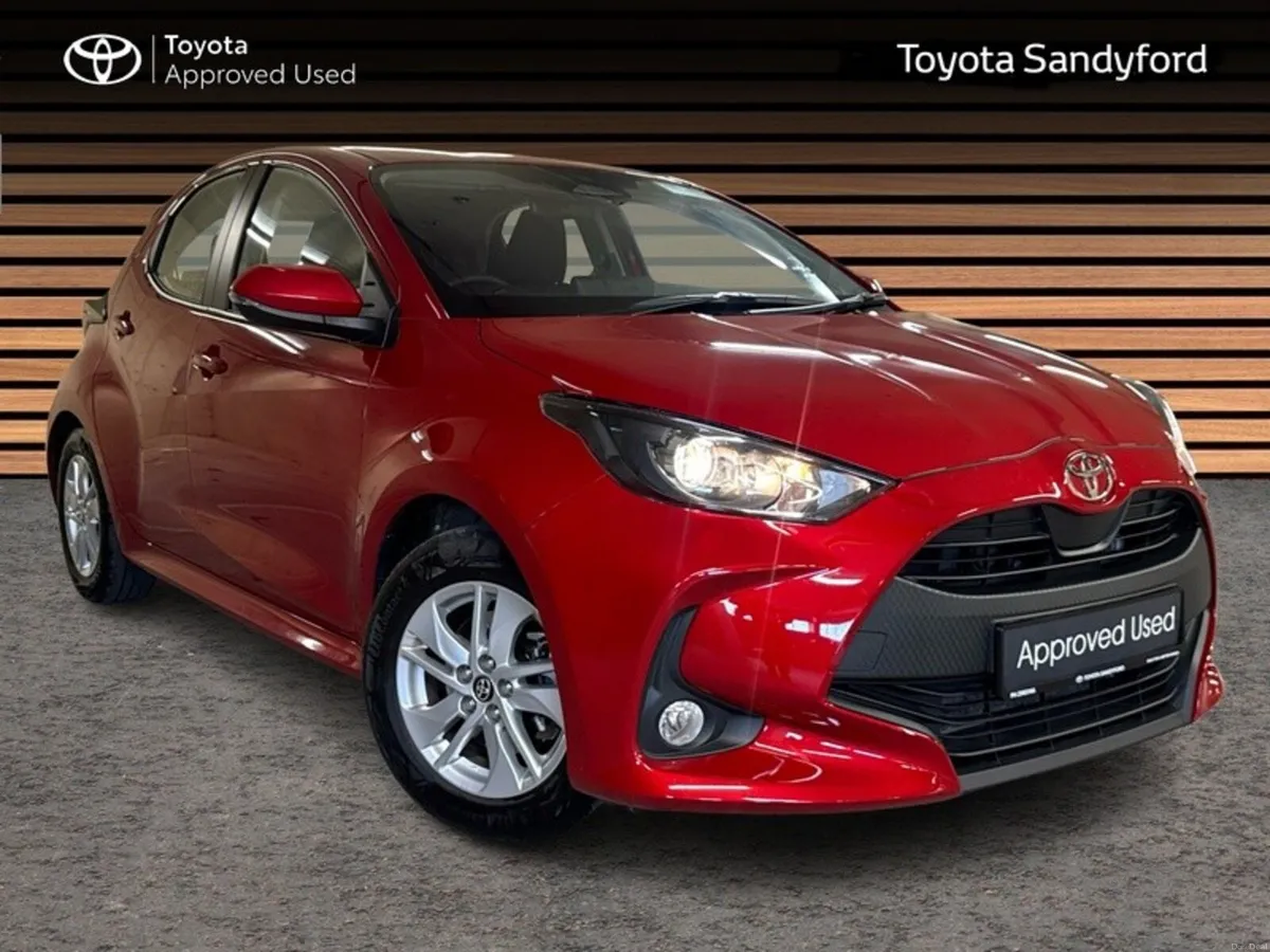 Toyota Yaris HYBRID LUNA // REAR CAMERA // TOYOTA - Image 1