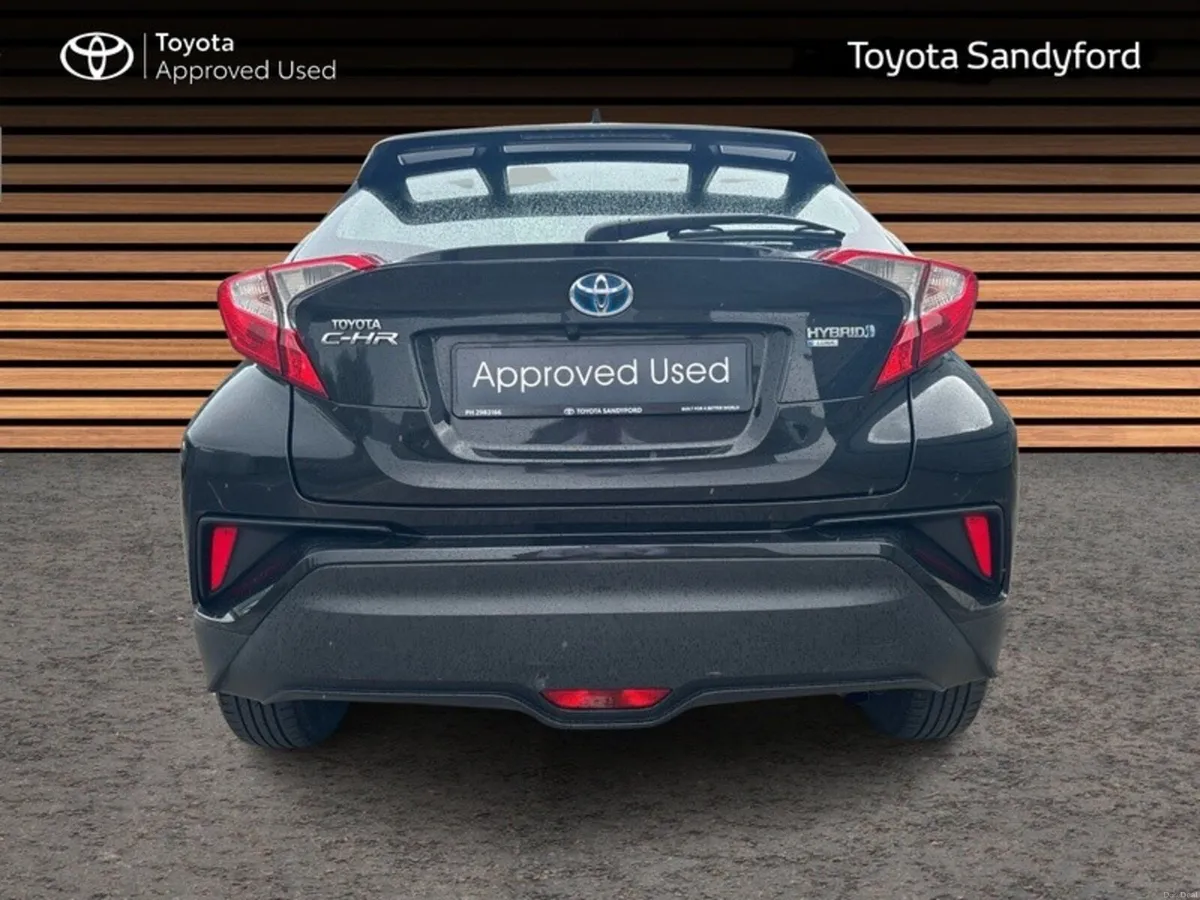 Toyota C-HR HYBRID LUNA AUTOMATIC // REAR CAMERA / - Image 4