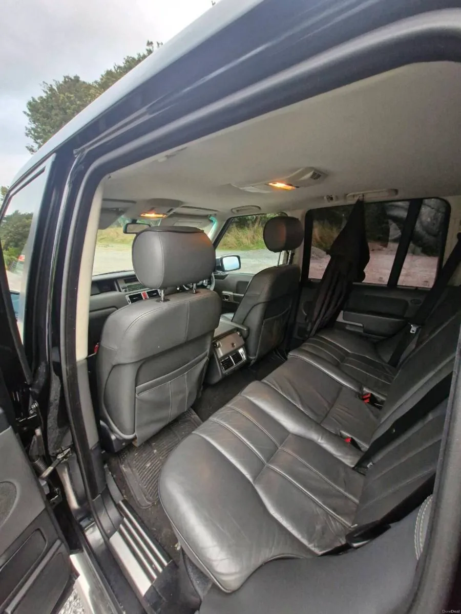 Range Rover - Image 6