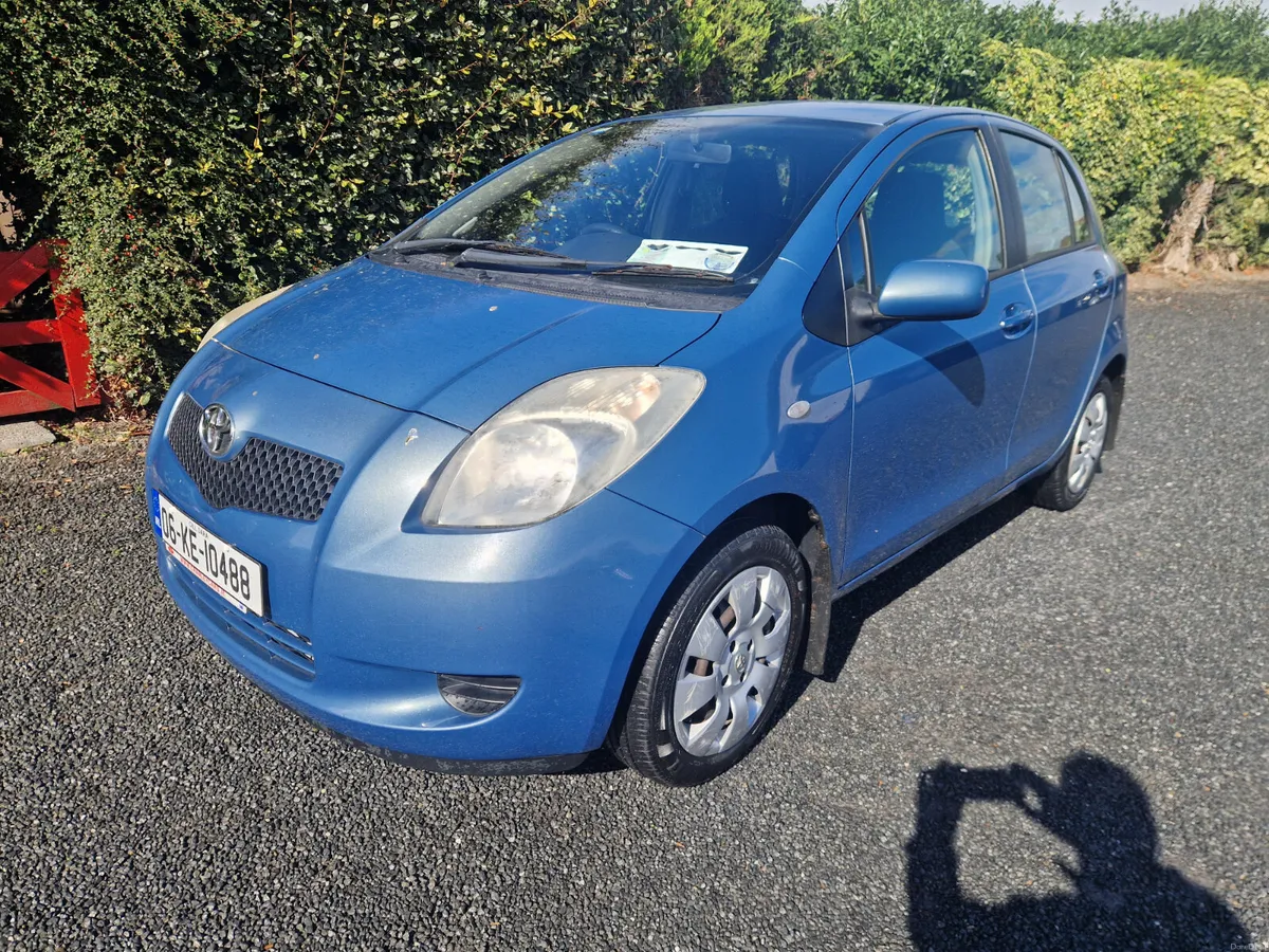Toyota Yaris AUTOMATIC 2006 - Image 2