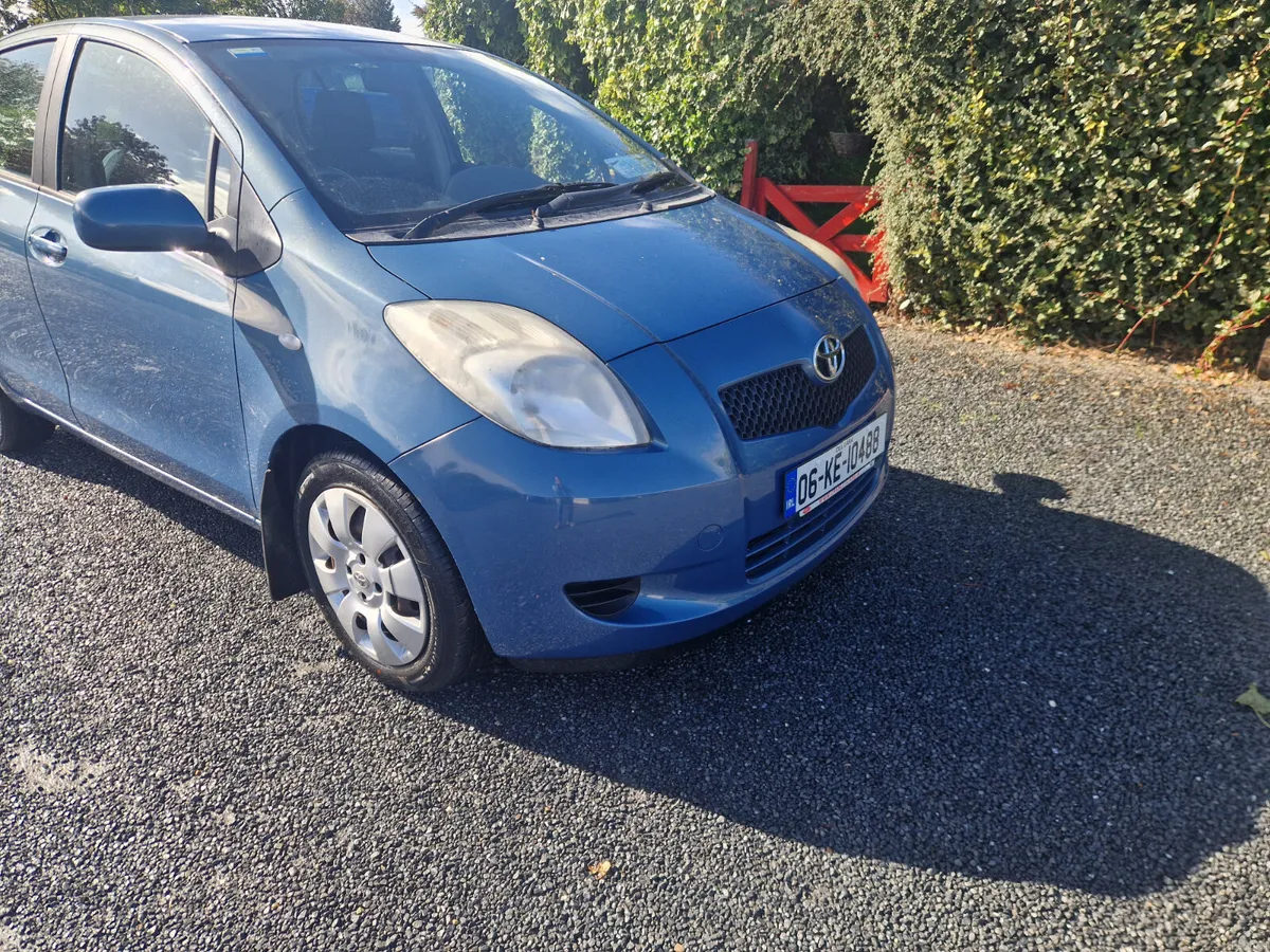 Toyota Yaris AUTOMATIC 2006 - Image 1