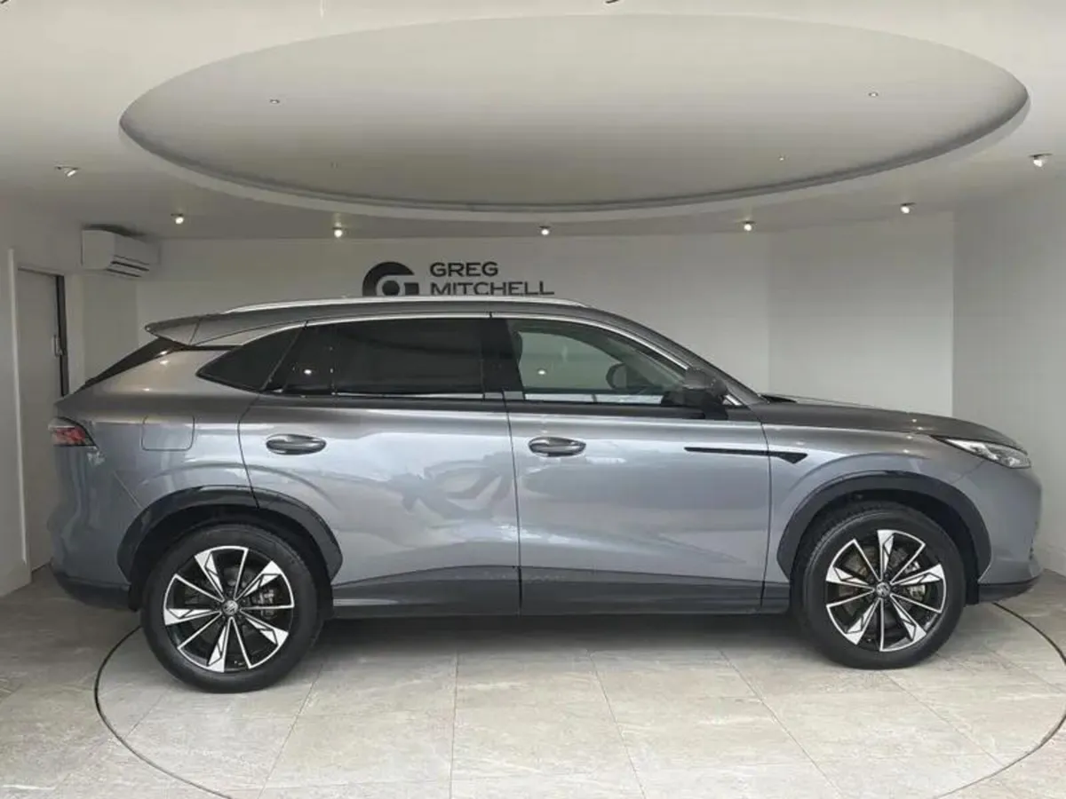 MG HS 1.5 T-GDI Hybrid+ Trophy 5dr Auto - Image 4