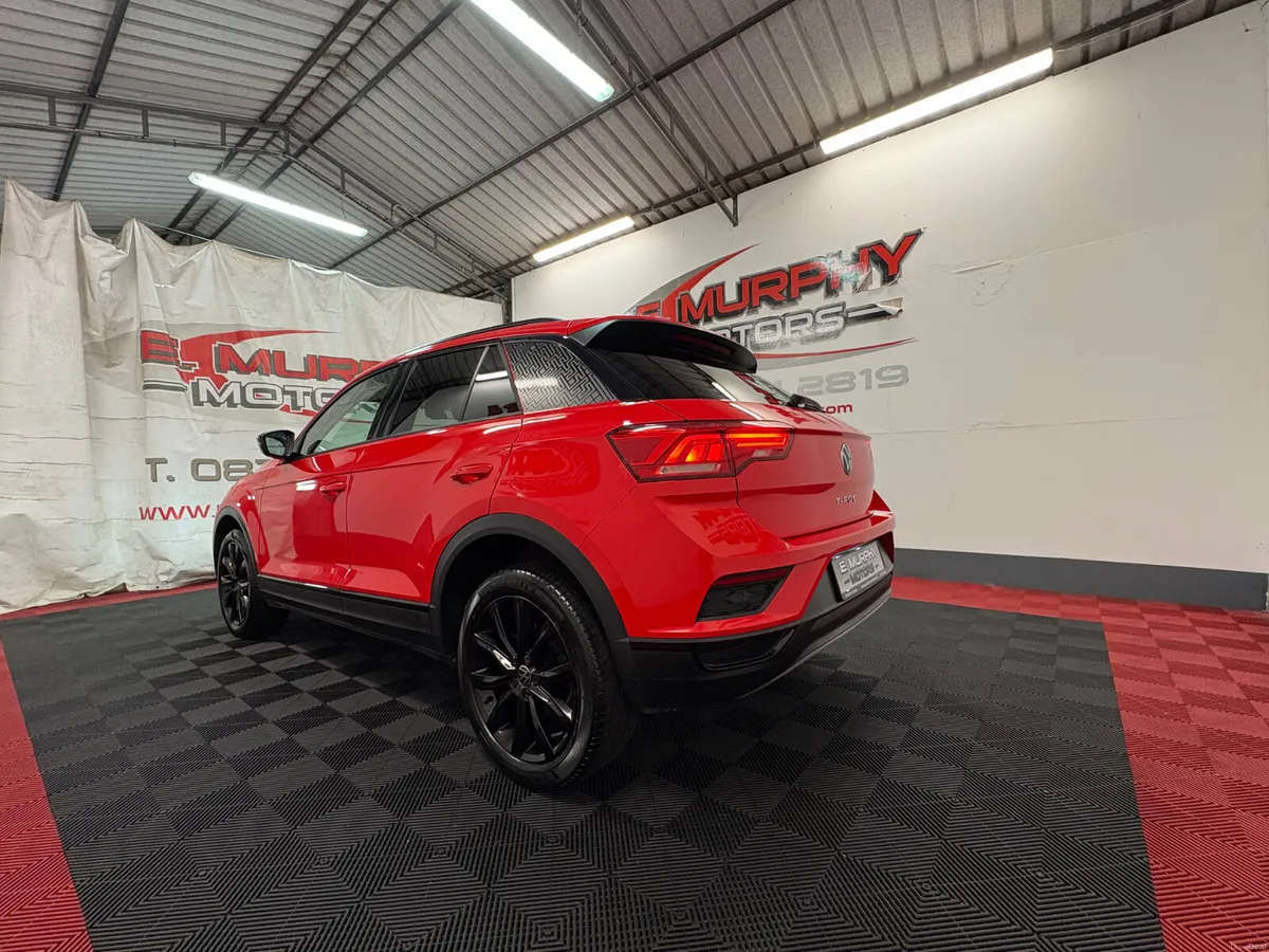 2022 VOLKSWAGEN T-ROC 2.0 TDI DSG BLACK EDITION - Image 6