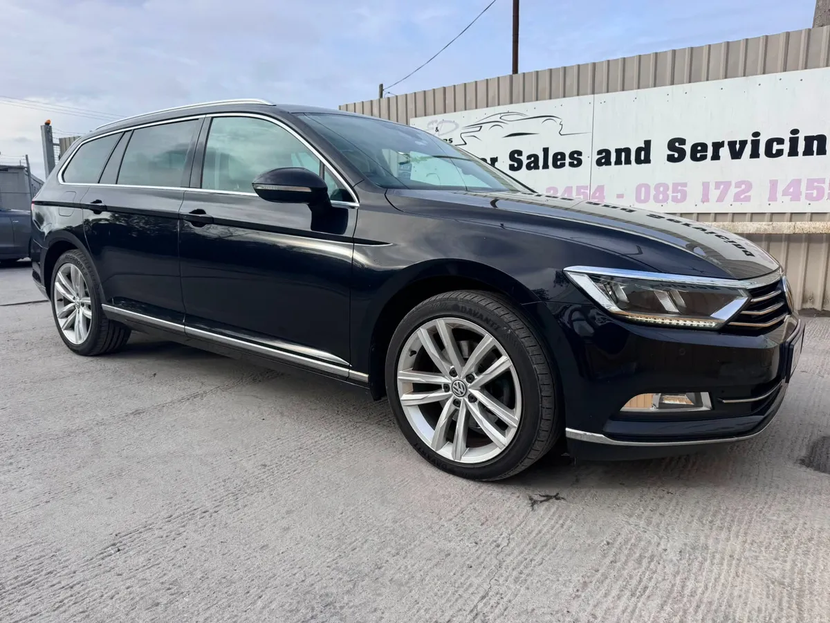 182 VW Passat 1.6TDI DSG AUTO Highline Estate - Image 2