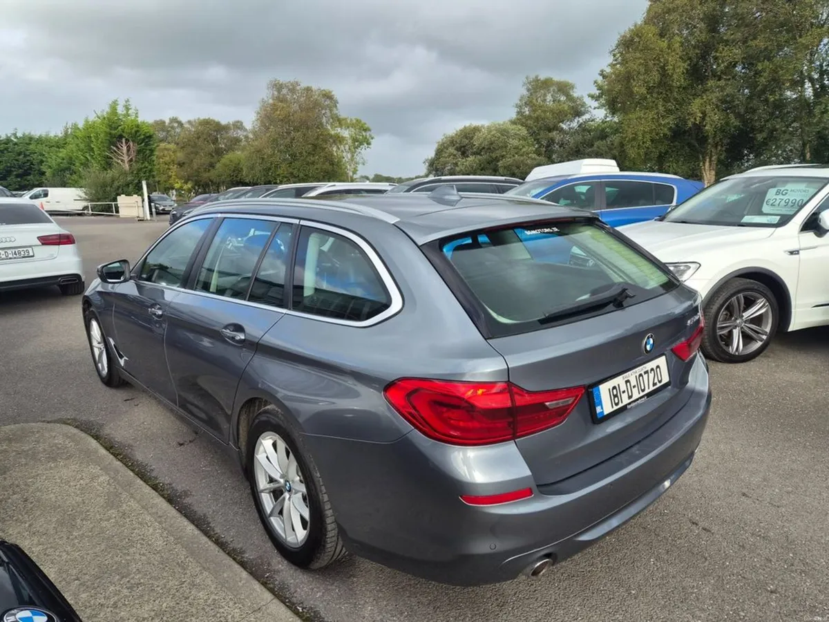 BMW 5-Series 520D SE Estate Auto - Image 4