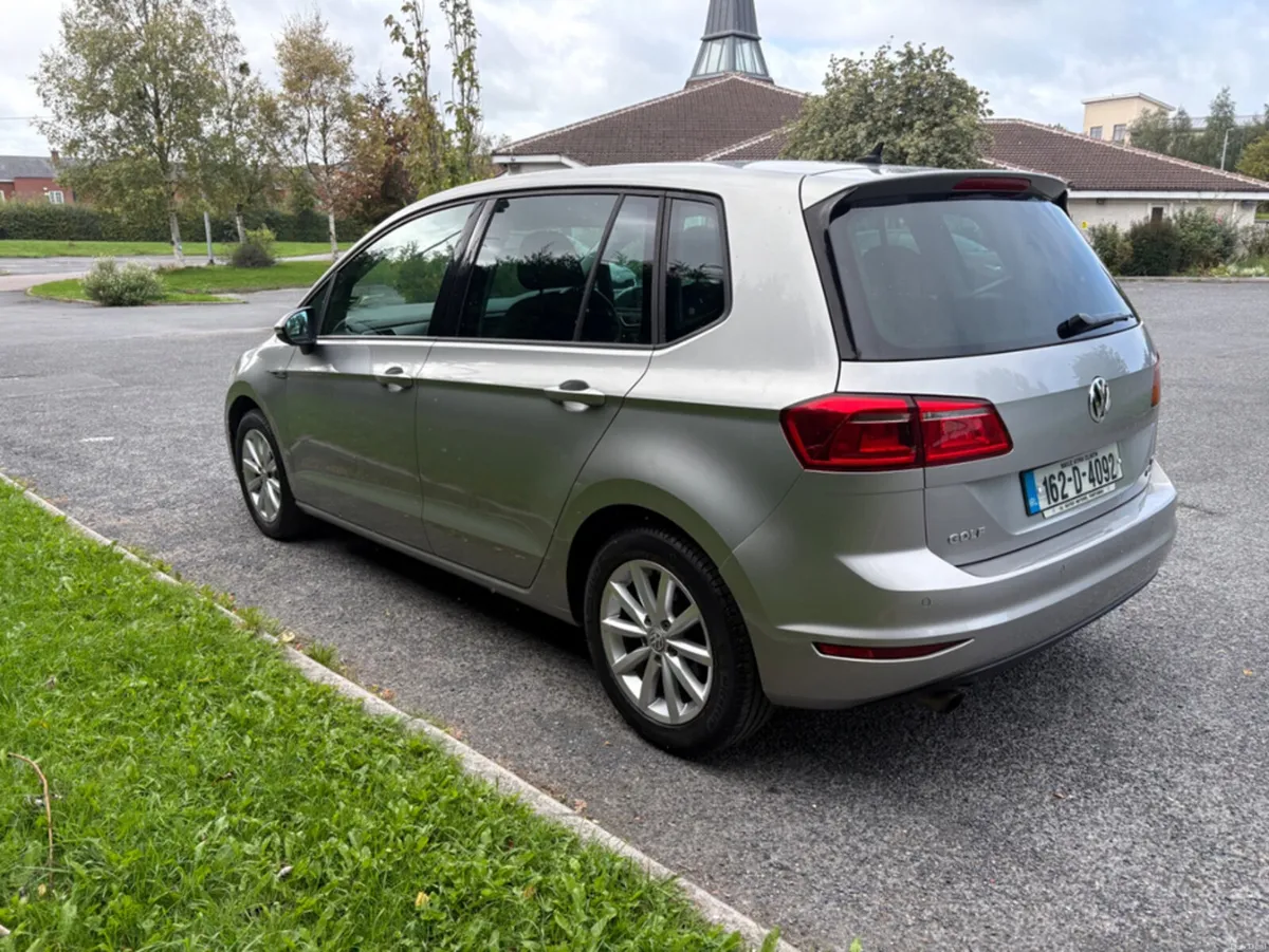 Volkswagen Golf SV LOUNGE 1.2 TSI D7F110H D7F 110H - Image 4