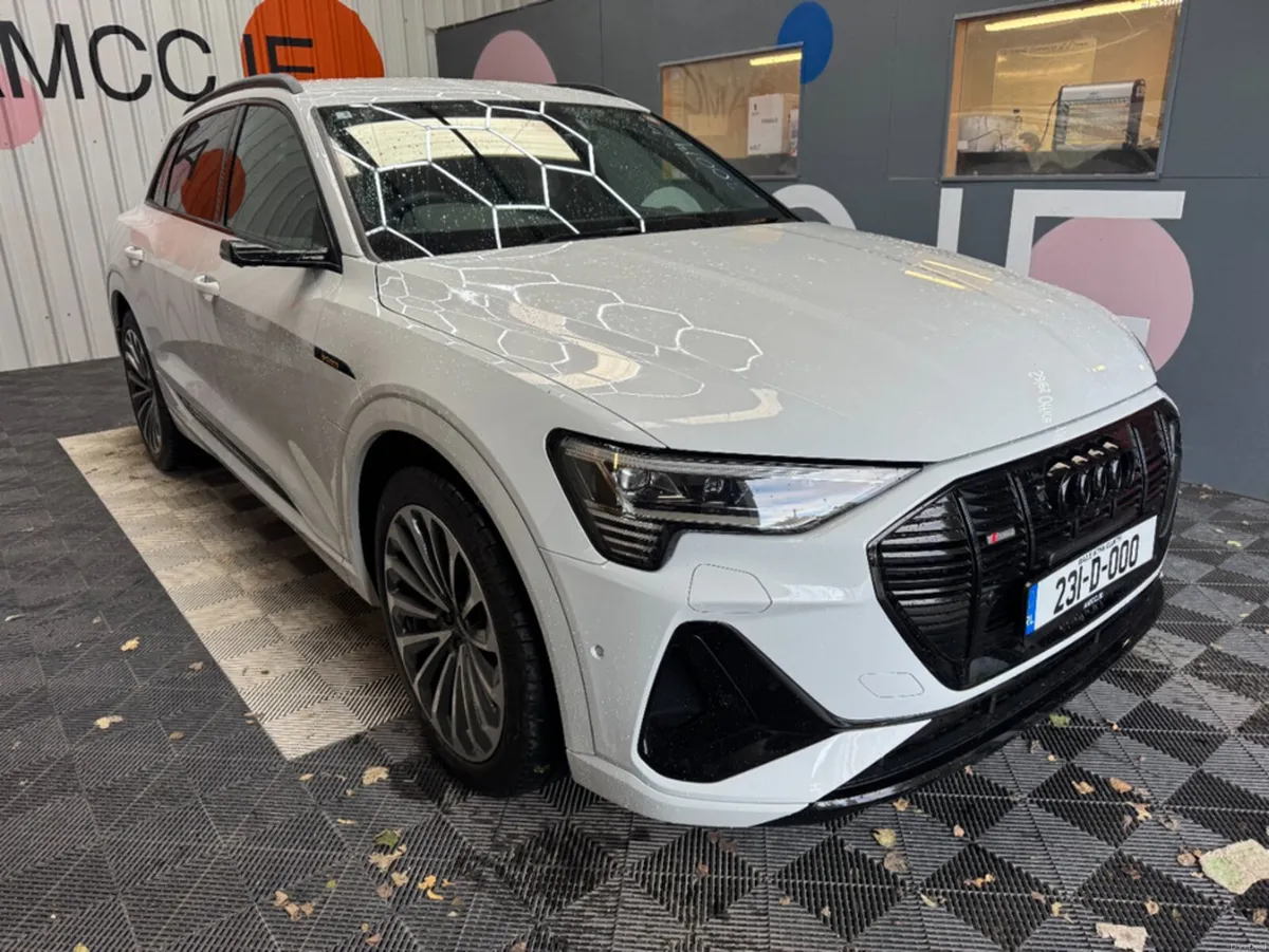 Audi e-tron 2023 AUDI E-TRON 55 QUATTRO S LINE AUT - Image 1