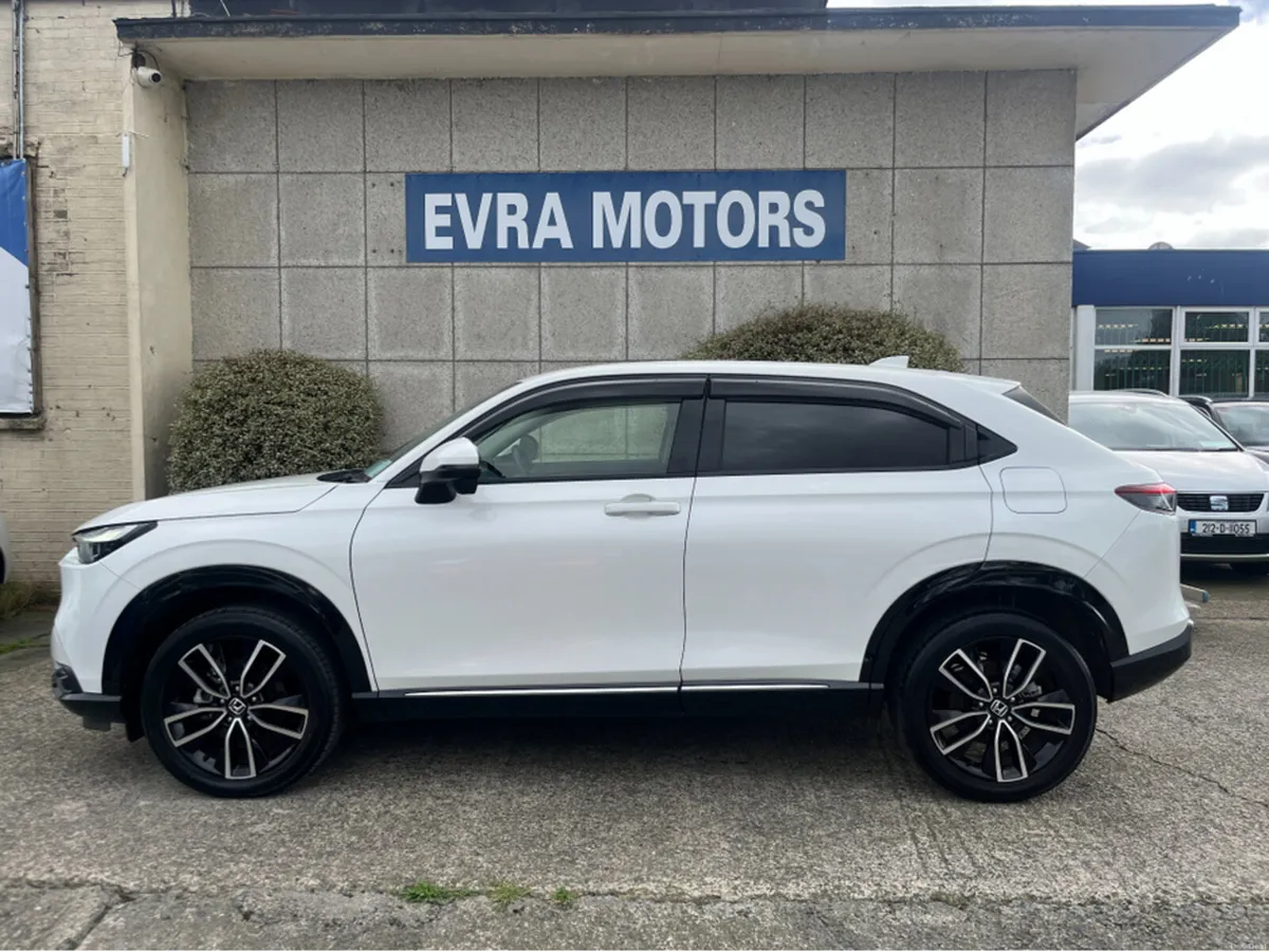 Honda Vezel HR-V AUTOMATIC HYBRID 1.5 PETROL //HIG - Image 6