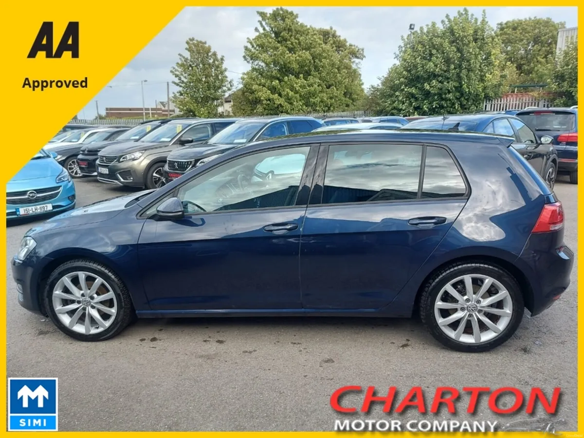 Volkswagen Golf HIGHLINE 1.2 TSI MANUAL 6SPEED FWD - Image 5