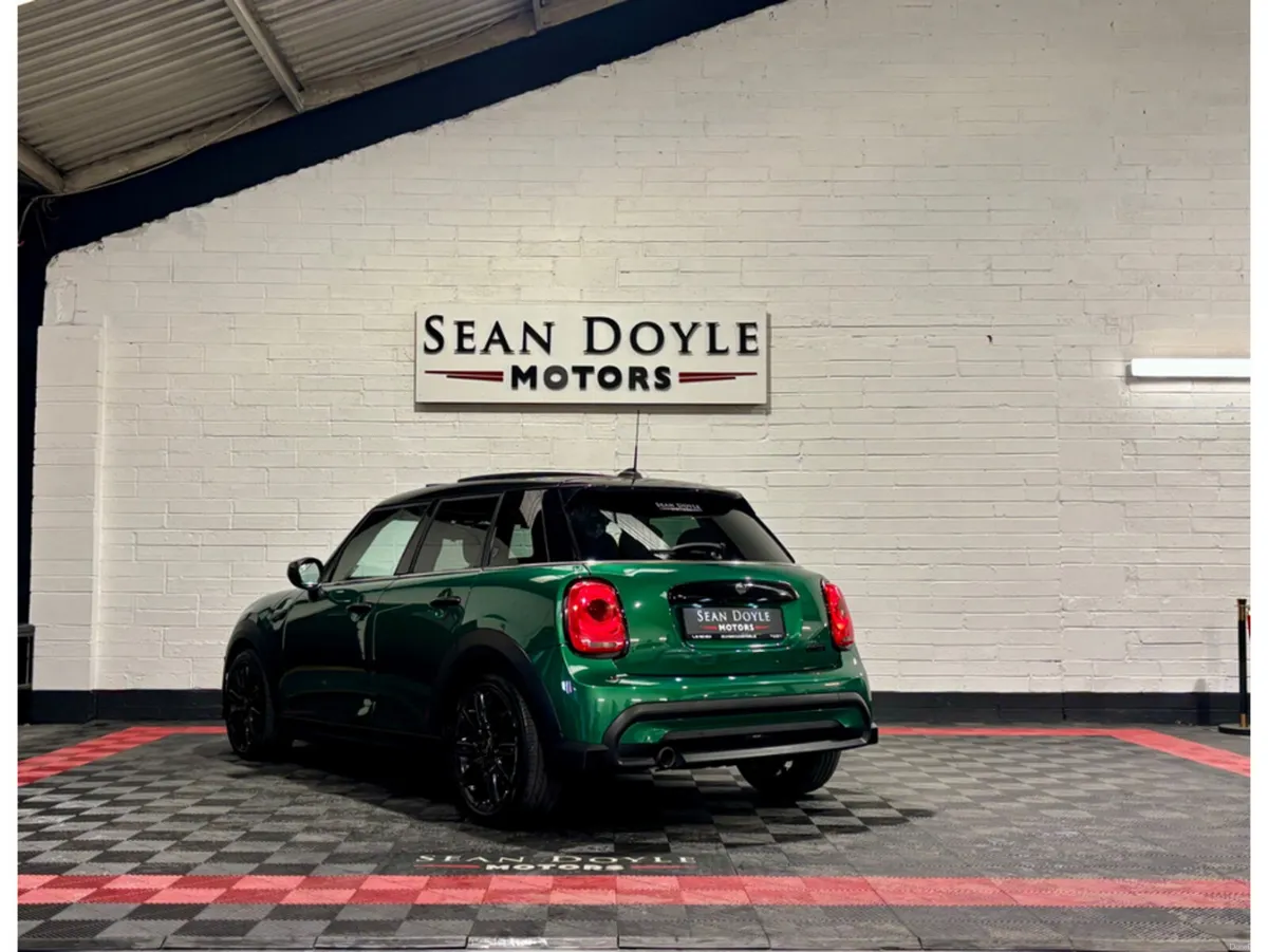 Mini Cooper 2022 (222) 1.5 Petrol Automatic PAN RO - Image 6