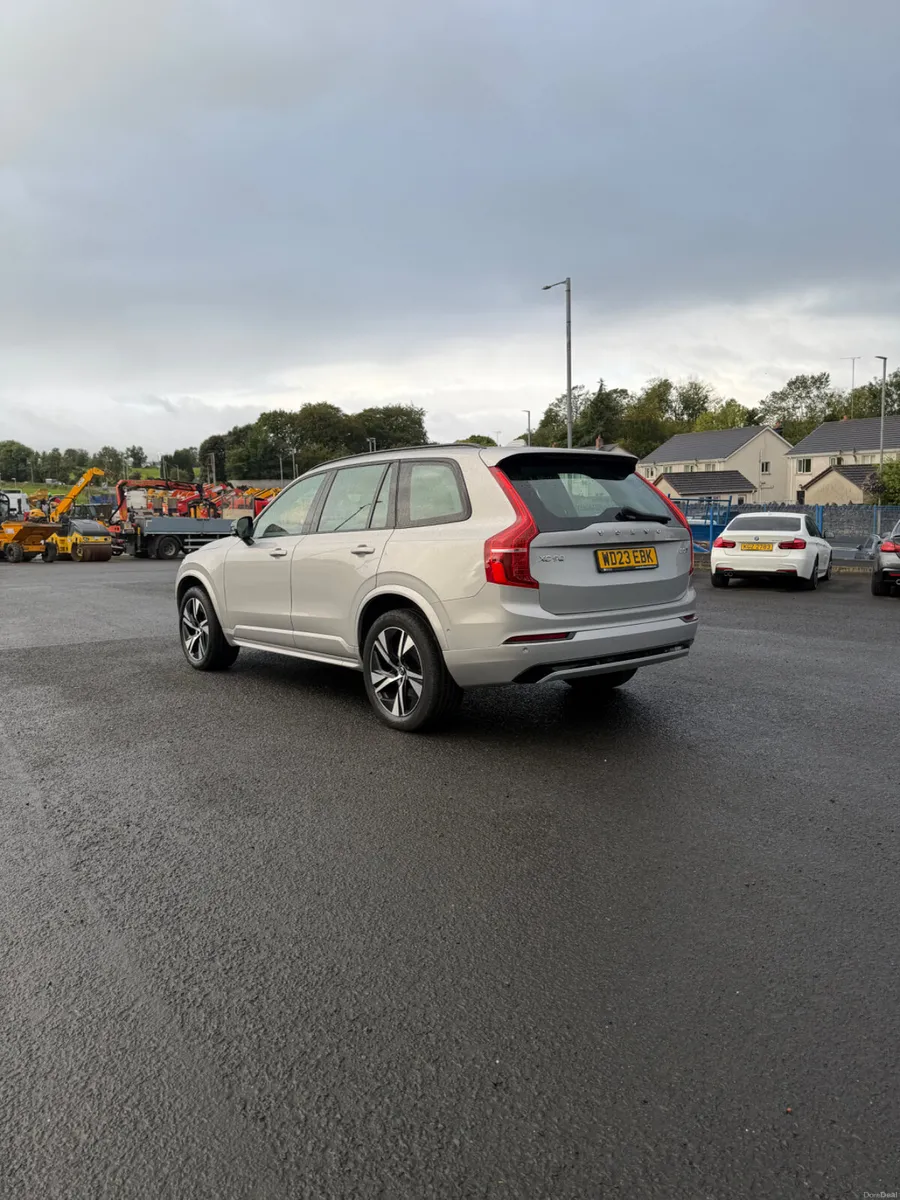 Volvo XC90 2023 - Image 5