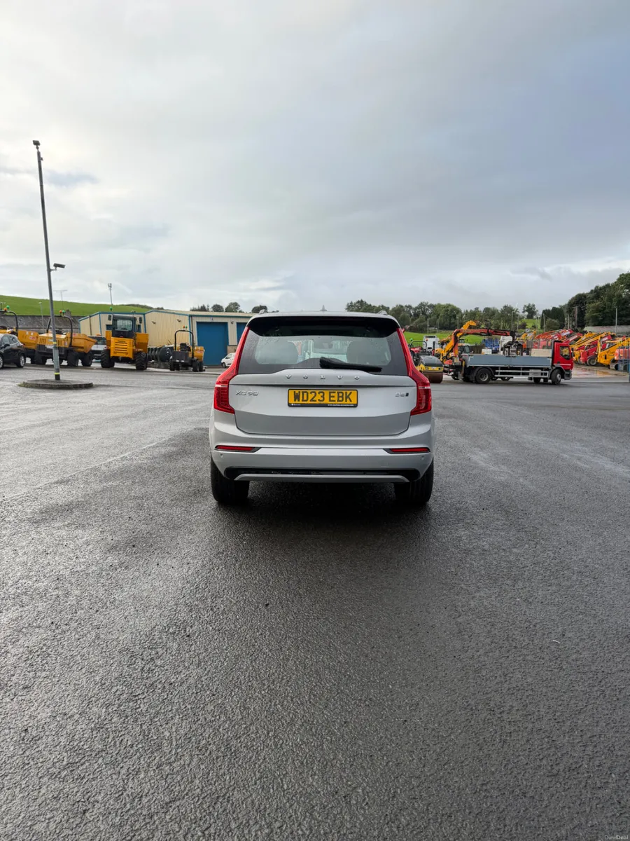 Volvo XC90 2023 - Image 6