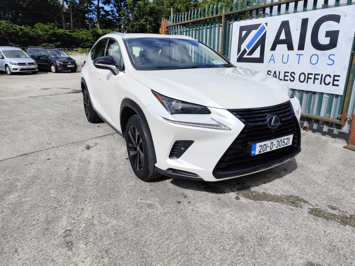 Lexus NX 300h Hybrid - 4WD - Executive - FSH - Image 3