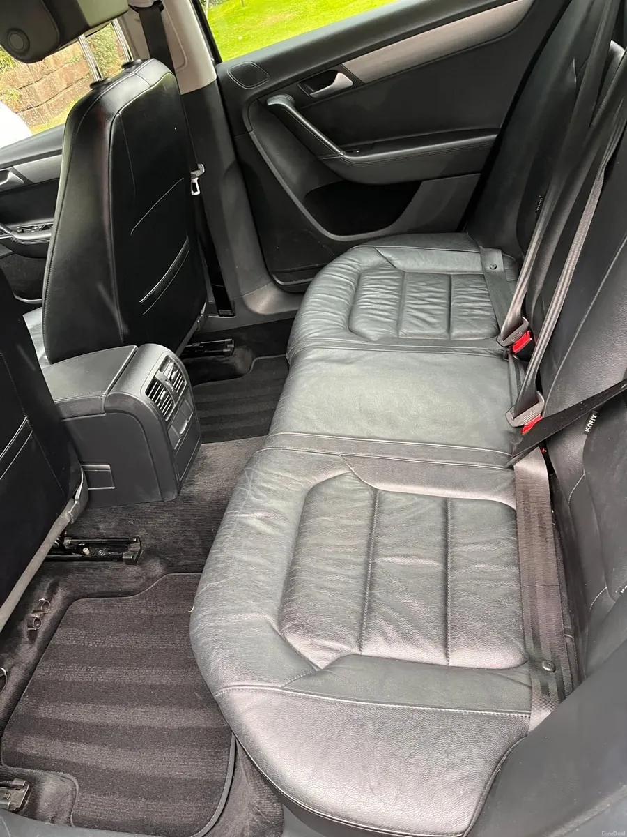 Volkswagen Passat 2014 - Image 6