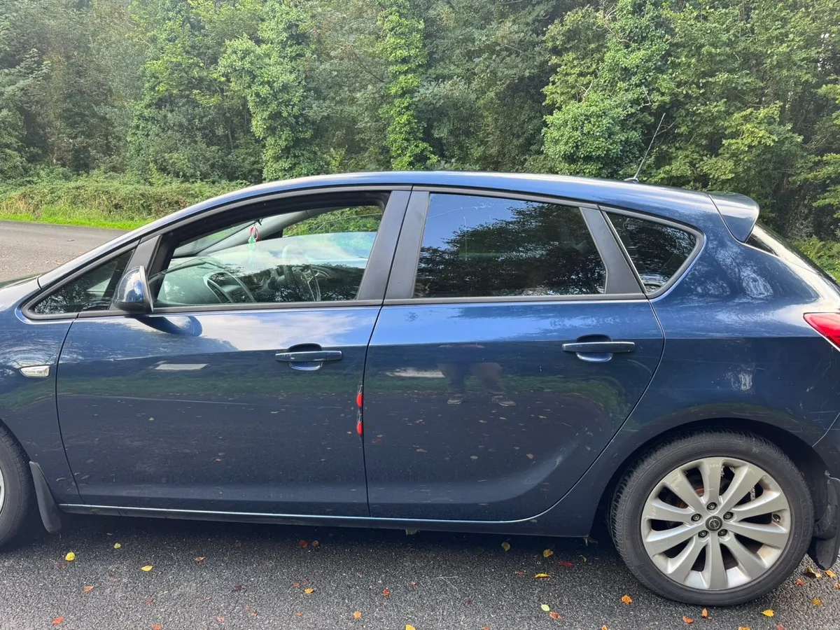 Opel Astra 1.3 CDTI ecoFLEX 2012 - Image 6