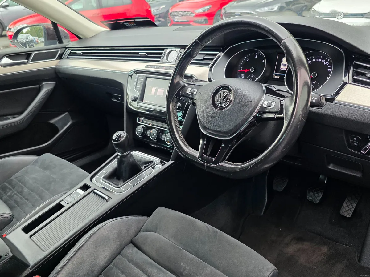 2017 Volkswagen Passat 1.6 TDI HIGHLINE // NEW NCT - Image 4