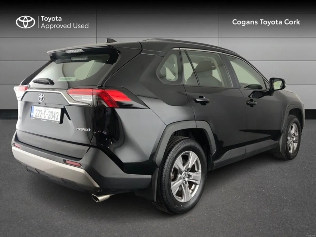 Toyota RAV4 RAV4 HYBRID LUNA 4DR AUTO - Image 2