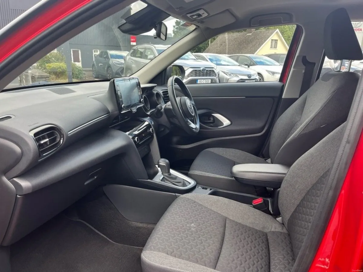 Toyota Yaris Cross LUNA 4DR AUTO - Image 6